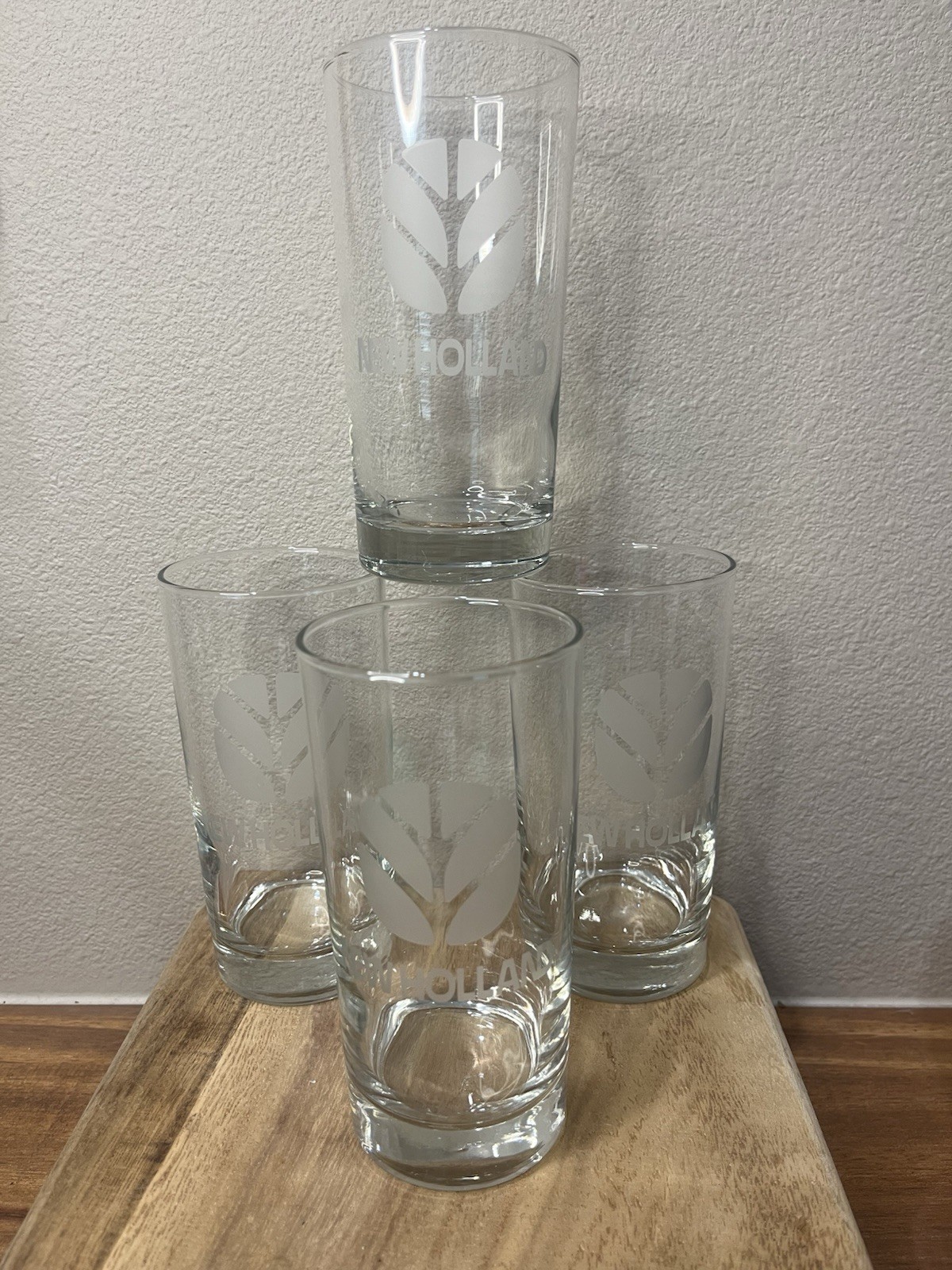 4-COLLECTIBLE ADVERTISING New Holland Farm Tractor Clear Drinking Glasses RARE