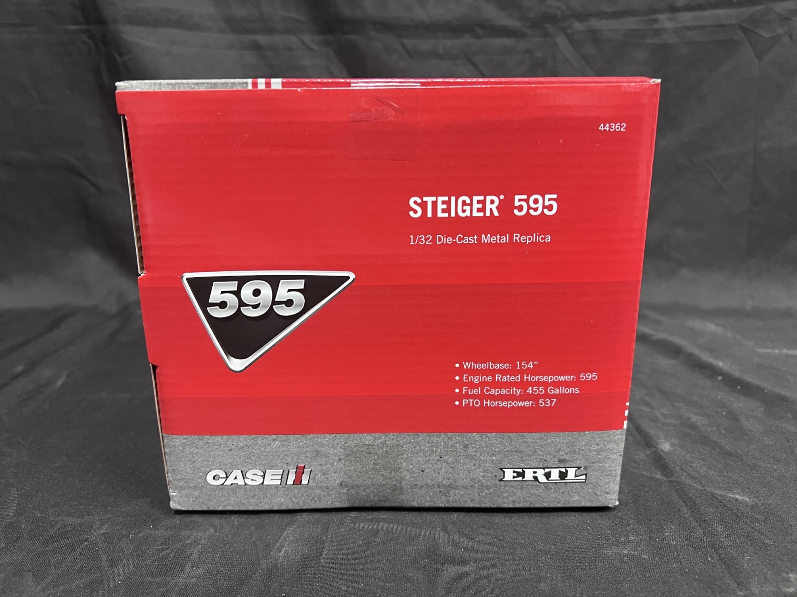 CASE IH STEIGER 595 1/32 SCALE DIE-CAST METAL REPLICA ZFN44362