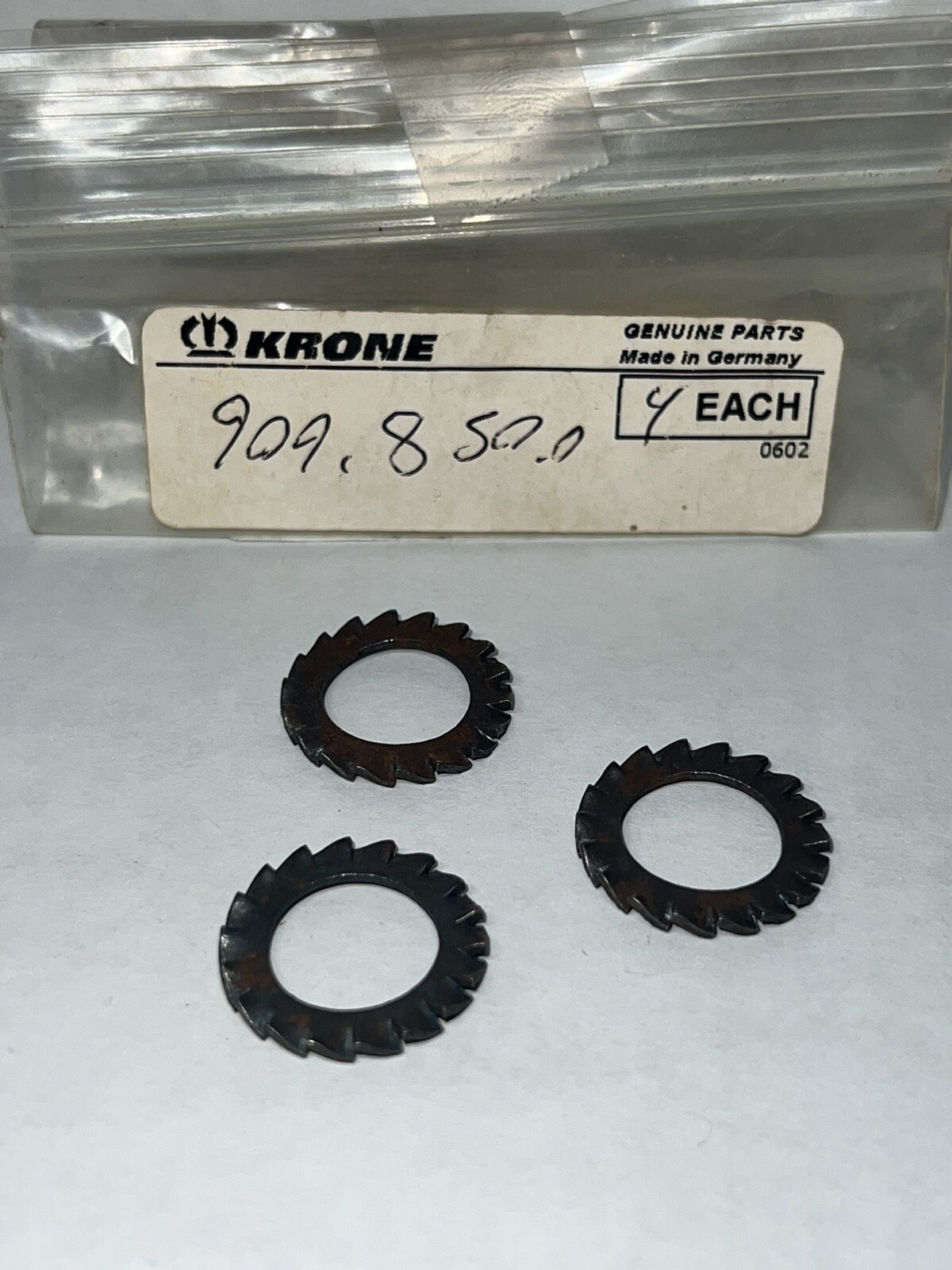 NOS Krone Detent Edged washer OEM # 909.850.0