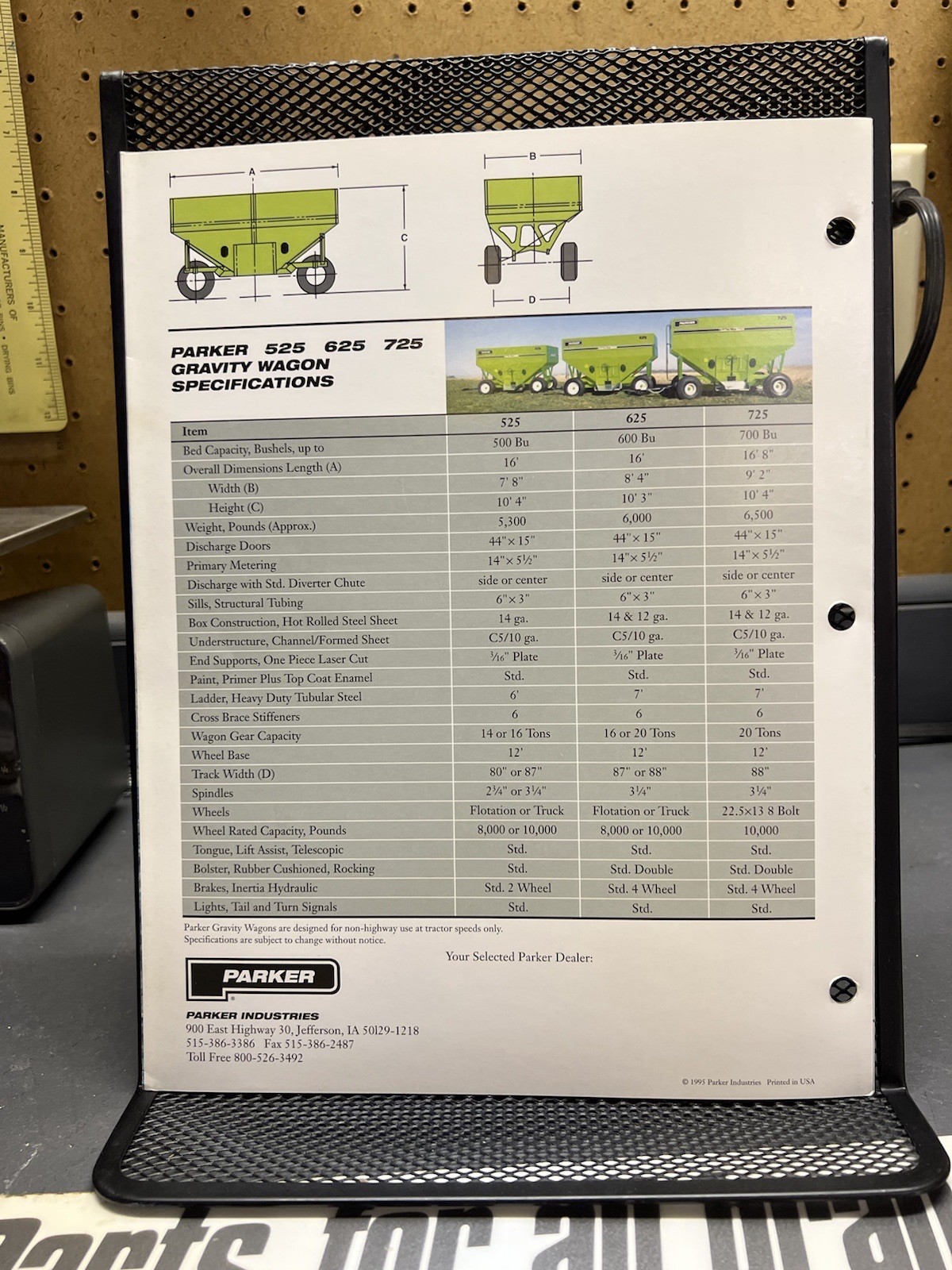 1995 Parker Industries Grain Wagon Brochure Jefferson IA Grain Chariots