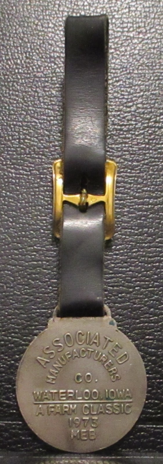 1973 Associated Manufacturers Waterloo Iowa Hit Miss Gas Engine Pocket Watch Fob