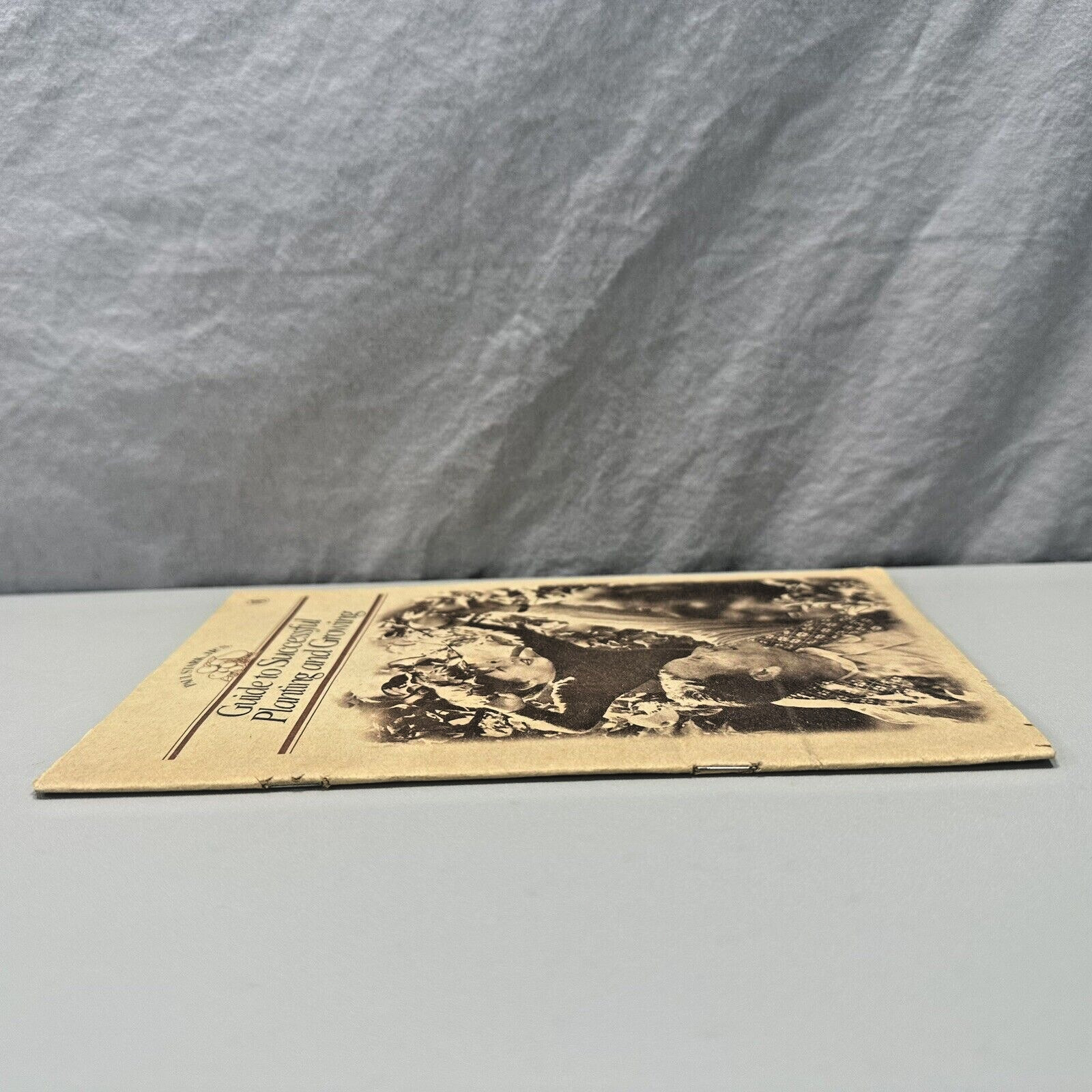 1974 Paul Stark Guide To Successful Planting Growing Vintage Gardening Booklet