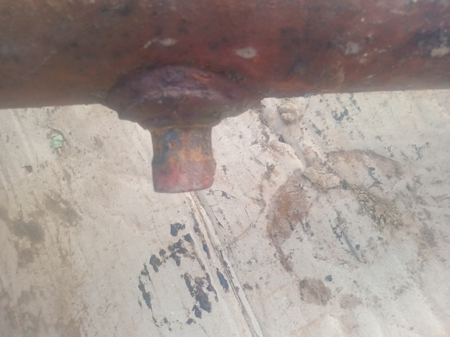 Kewanee Leveling Crank Jack Assembly . IS LOCKED UP