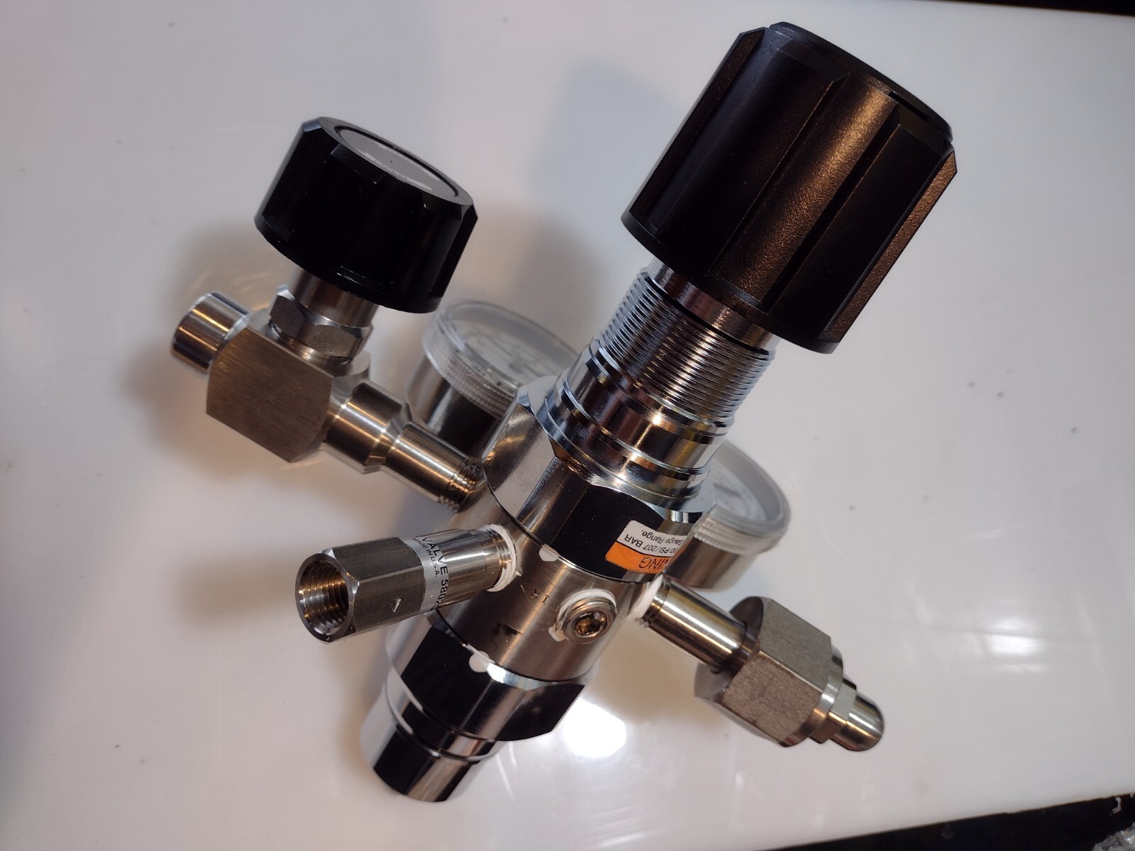 Air Liquid CONCOA #432-1331-24-540 Dual stage Stainless Steel regulator