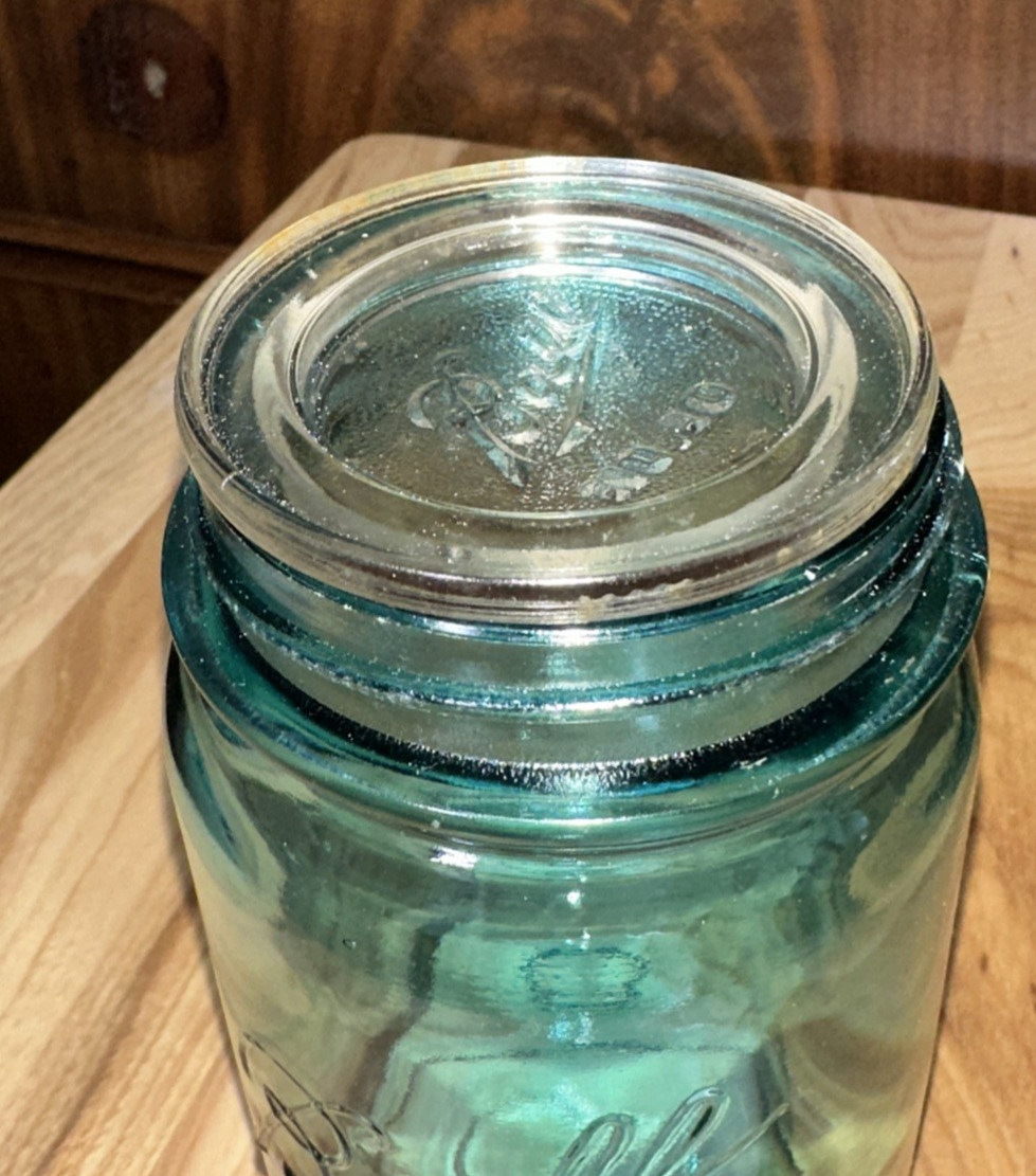 Blue Pint C.1910-23 Ball FLAW “PERFECT (off set to Right)MASON” Zinc & Glass TOP