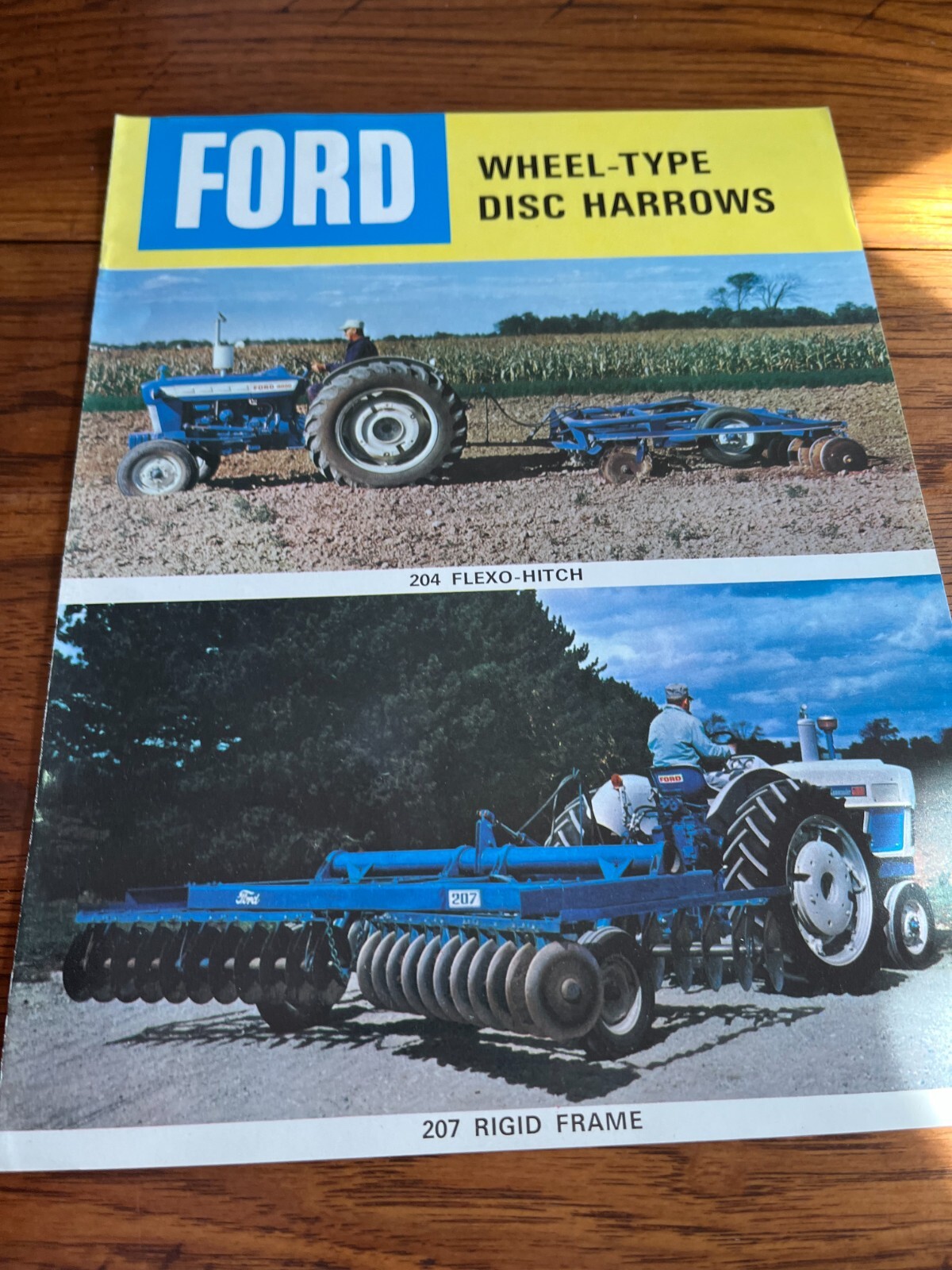 Ford 846 876 946 976 TRactor Brochure FCCA