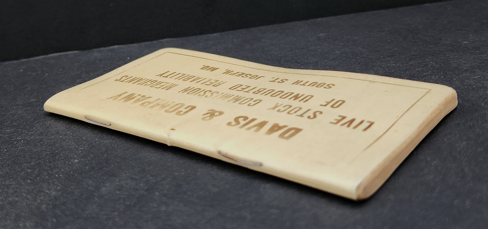 1930s vintage DAVIS & CO LIVESTOCK joseph mo CELLULOID NOTEBOOK