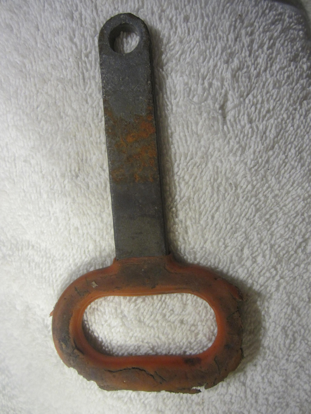 1 trimmer rack locker,pin only,lawn maintenance equipment,green touch,lock part