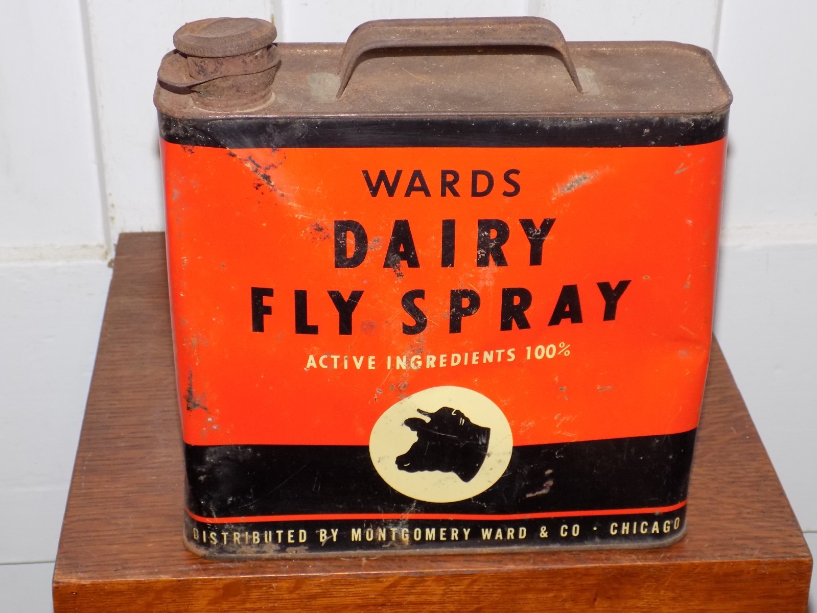 Vintage Wards Dairy Fly Spray EMPTY One Gallon Can
