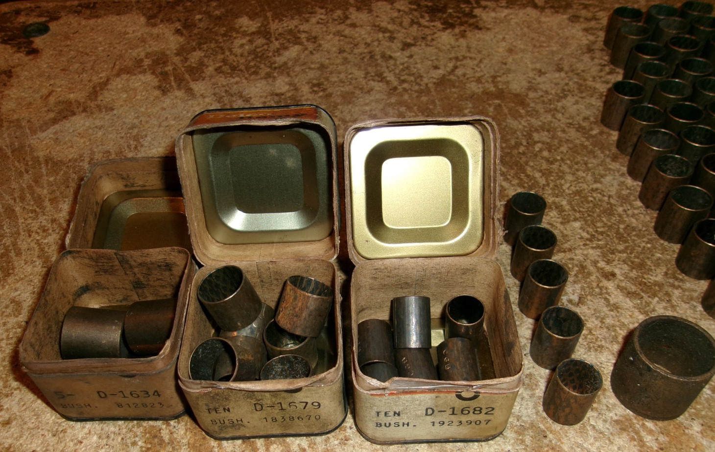 large lot delco-remy assorted size starter bushings new