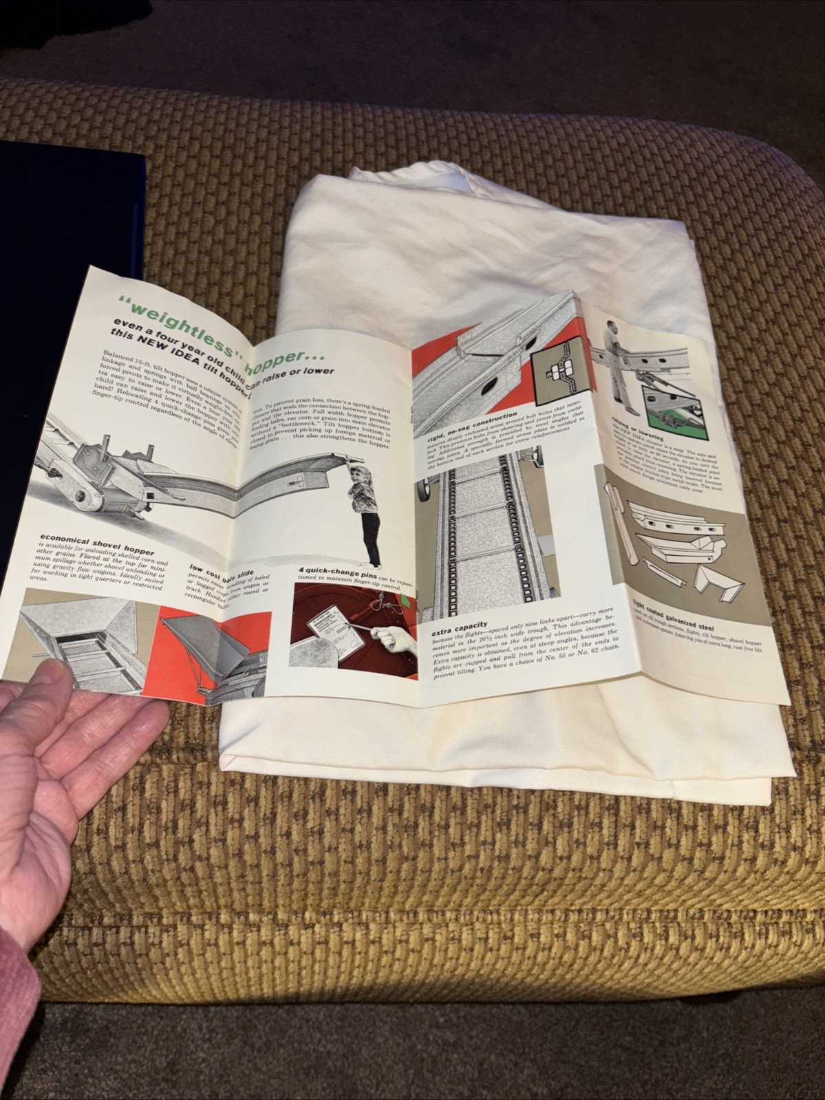 New Idea Multi Purpose Elevator Dealer&rsquo;s Brochure Farm Equipment AVCO