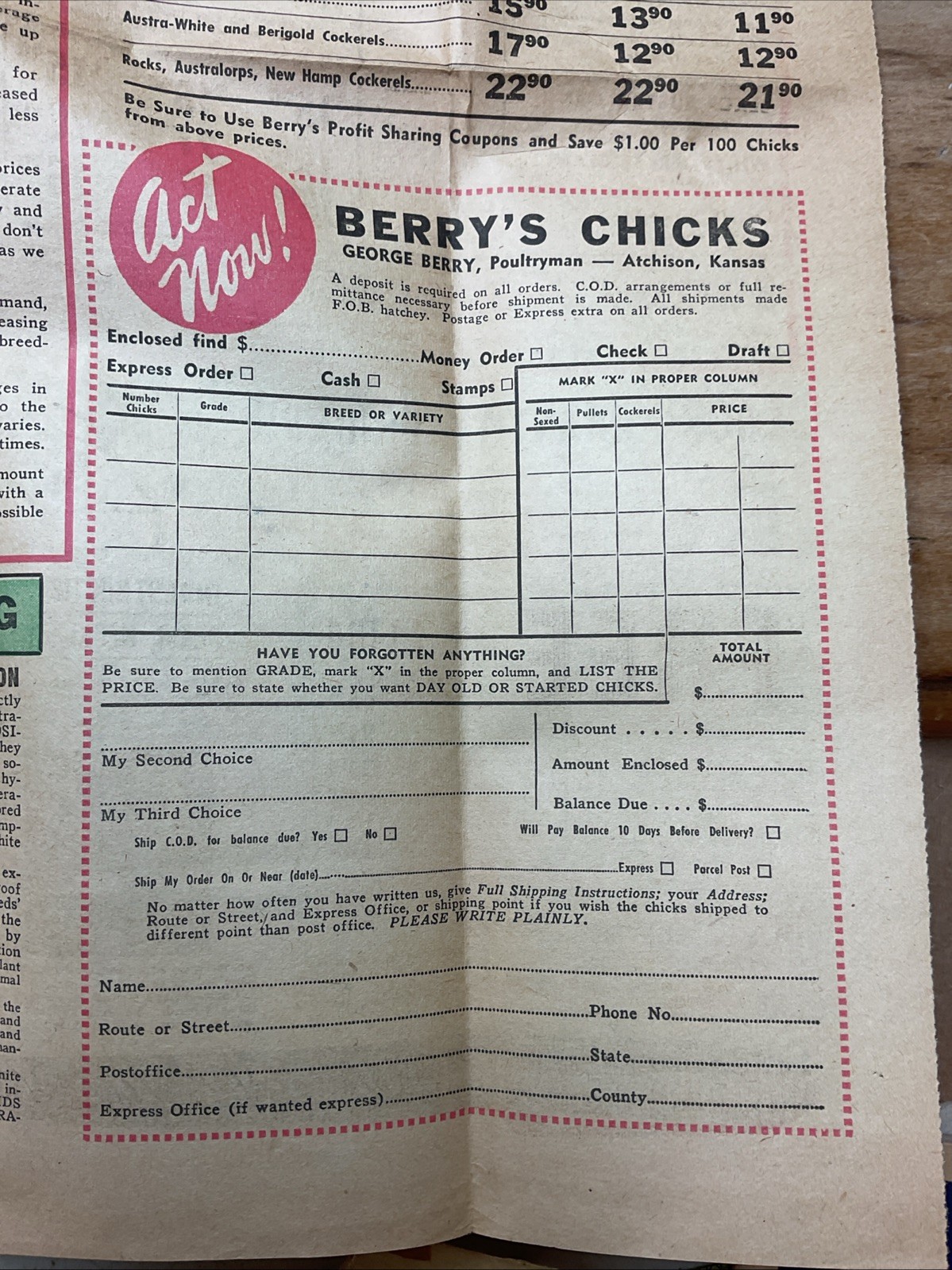 1940s Berrys Chicks Atchison Kansas Poultry Farm Advertisements Newspaper B26
