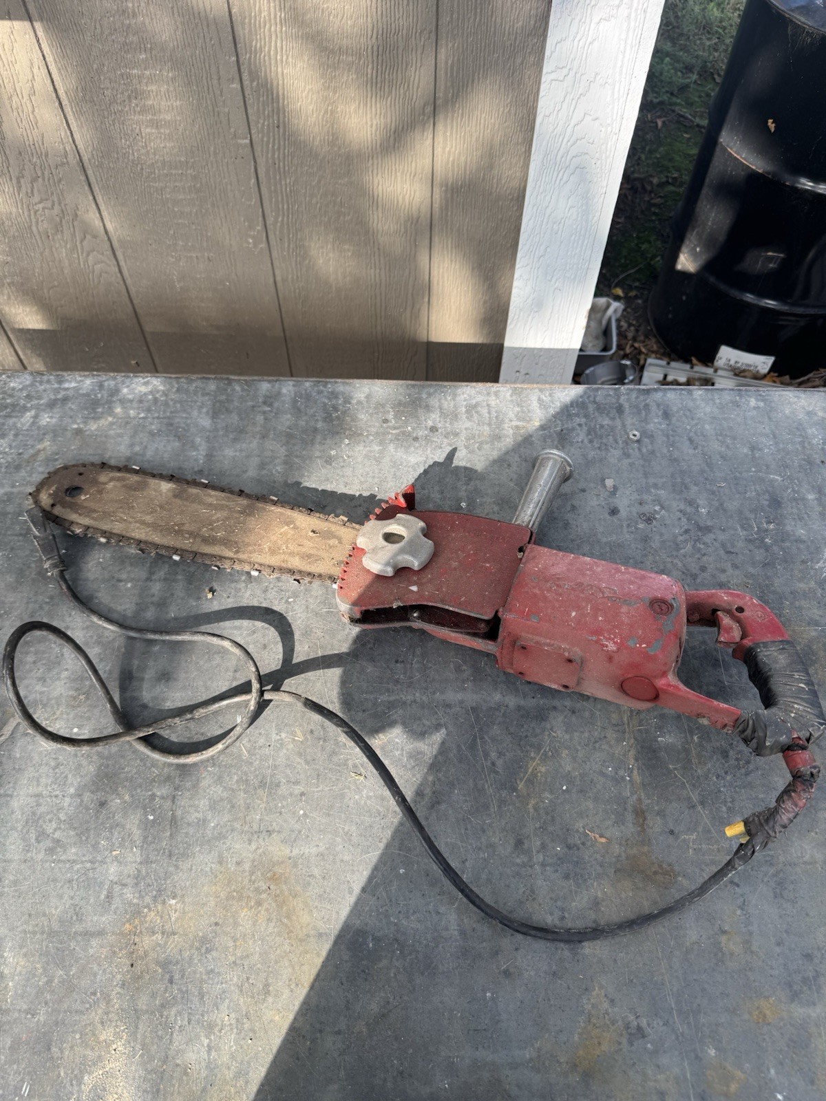 1952 Mall Tool Co Model 1E12 Electric Hand Chain Saw Very Hard Too Find