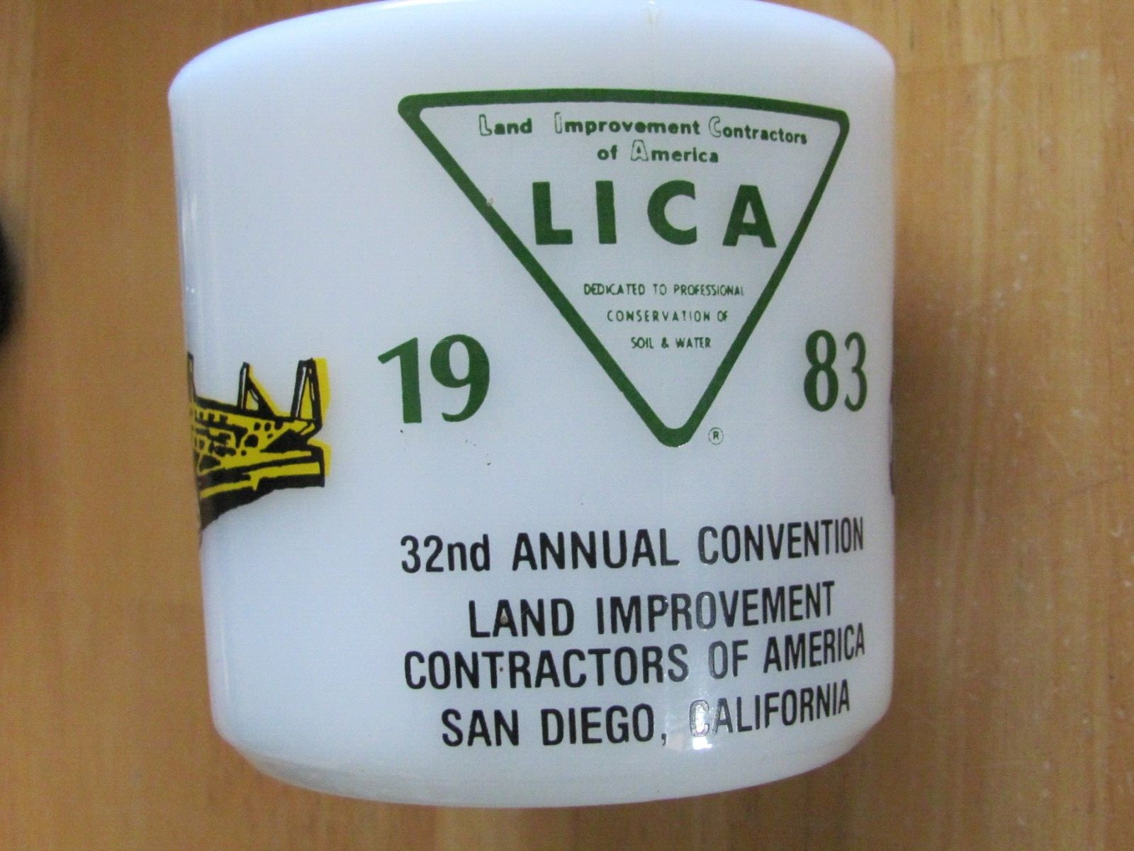 1983 MILK GLASS COFFEE CUP SAN DIEGO CA LICA LAND IMPROVEMENT CONTRACTORS FARM