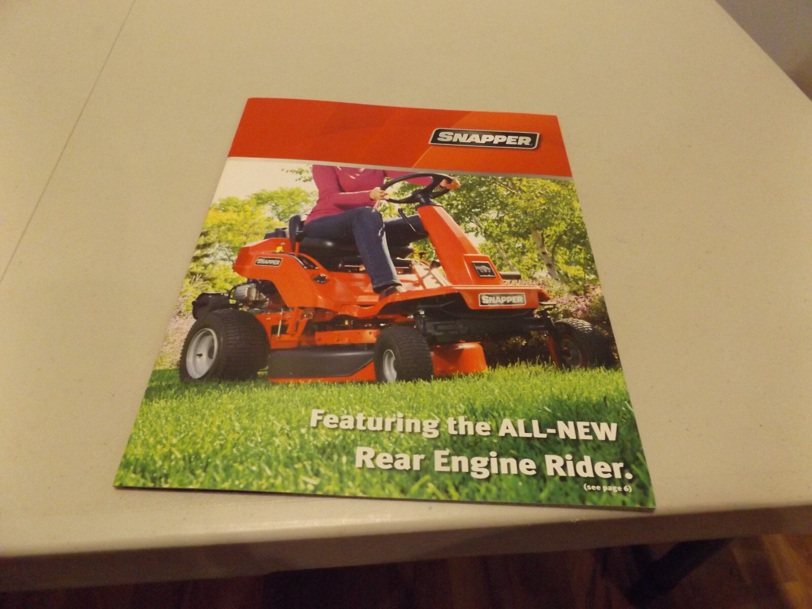 SNAPPER Featuring the ALL-NEW Rear Engine Rider, LIT # 120202 2013