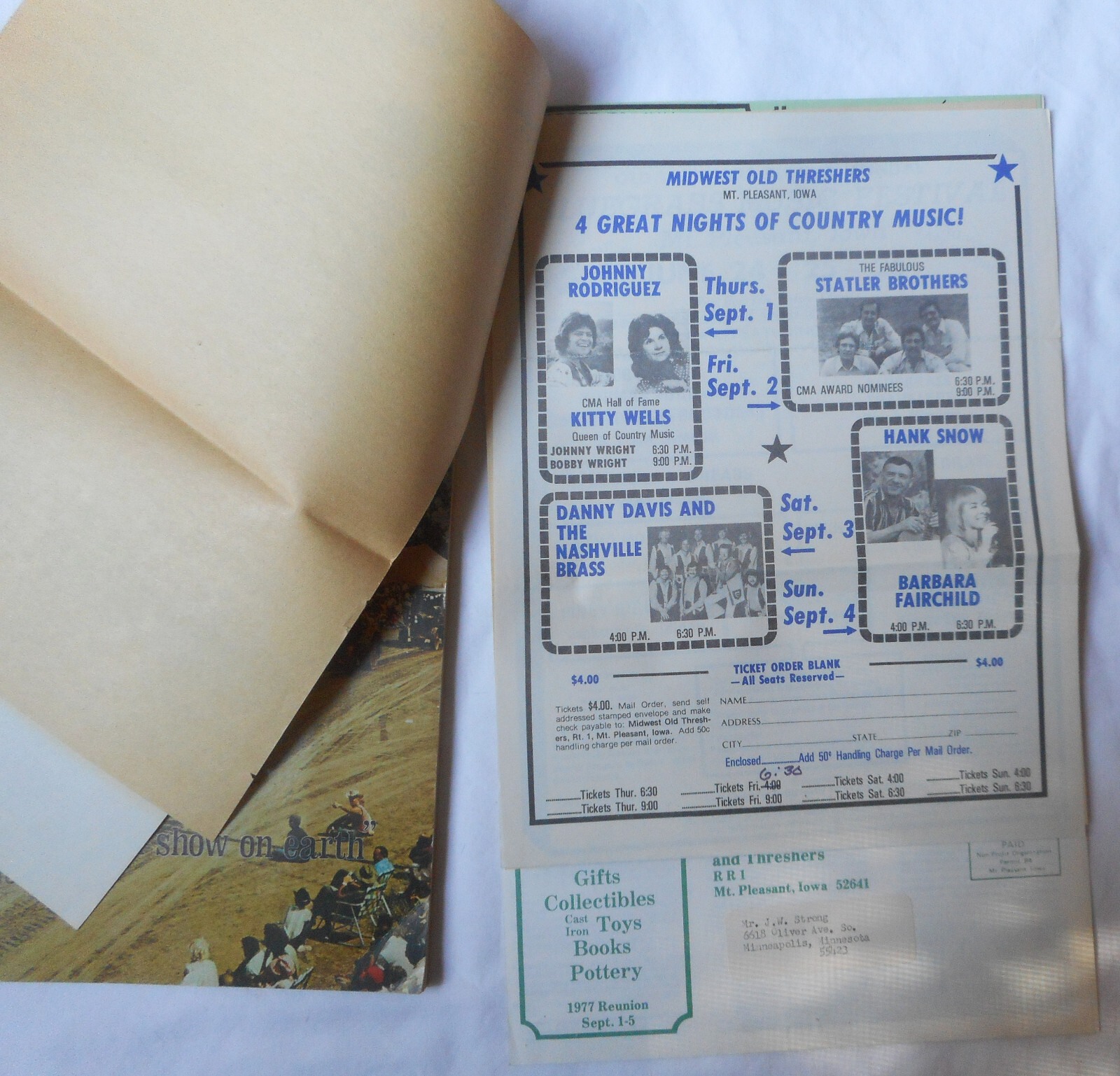 1977 MT PLEASANT IOWA OLD THRESHERS BOOK