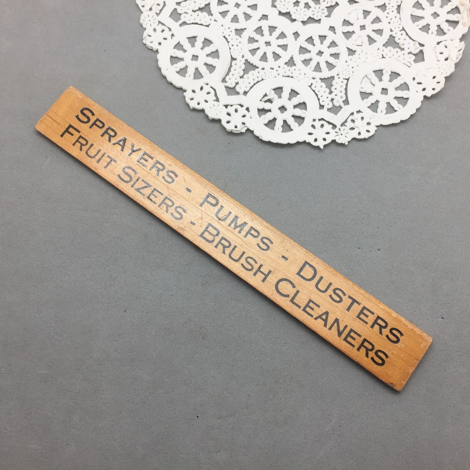 Friend Mfg Co Gasport New York Sprays Pumps Dusters Advertising Wood Rule 6&Prime;