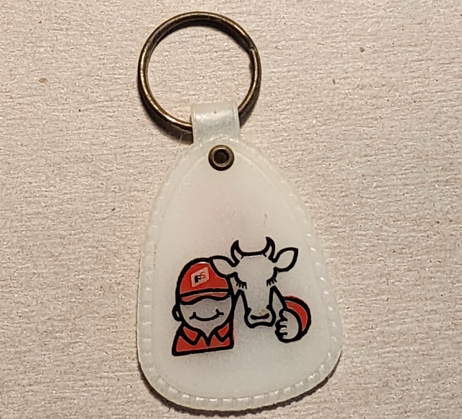 VINTAGE FS MCCLEAN COUNTY SERVICE KEYCHAIN BLOOMINGTON IL GLOW IN THE DARK 3&Prime;