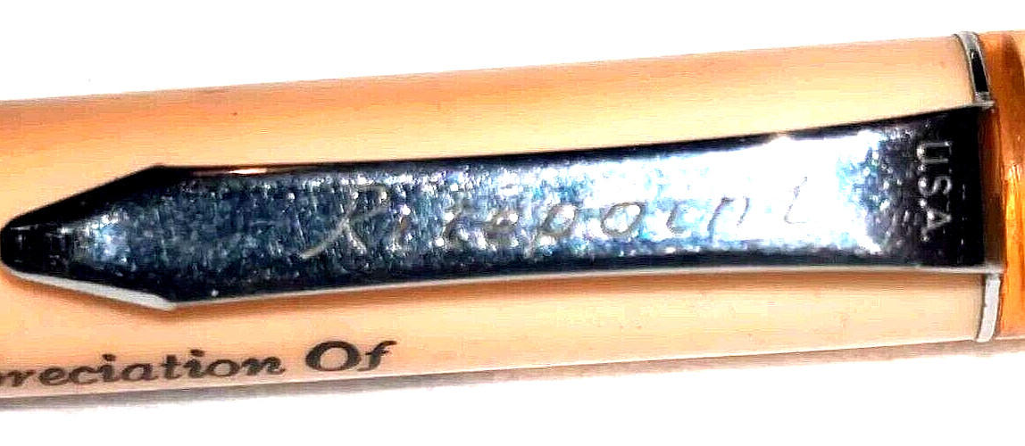 CORN KERNAL TOPPER »Appreciation of Your Grain Business-Eldina Dixon Co-Op »Pencil