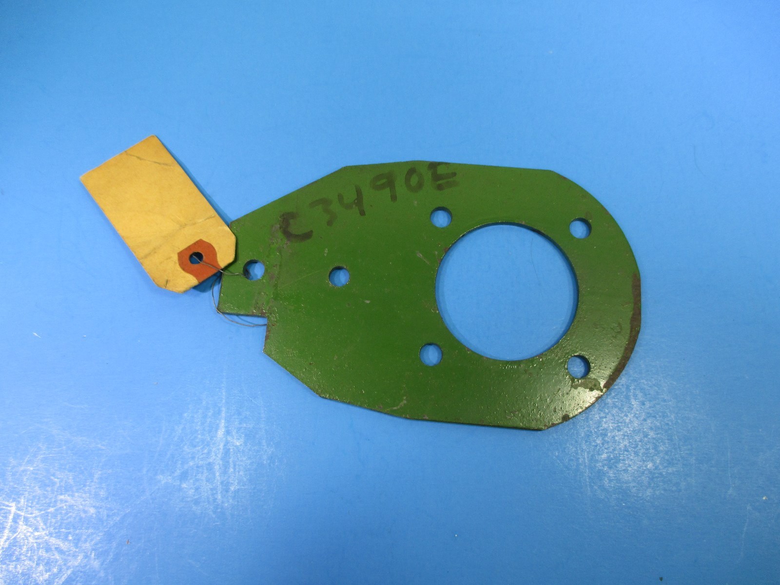 John Deere Brackett Shield # C3490E OEM NOS New in Package NOS3