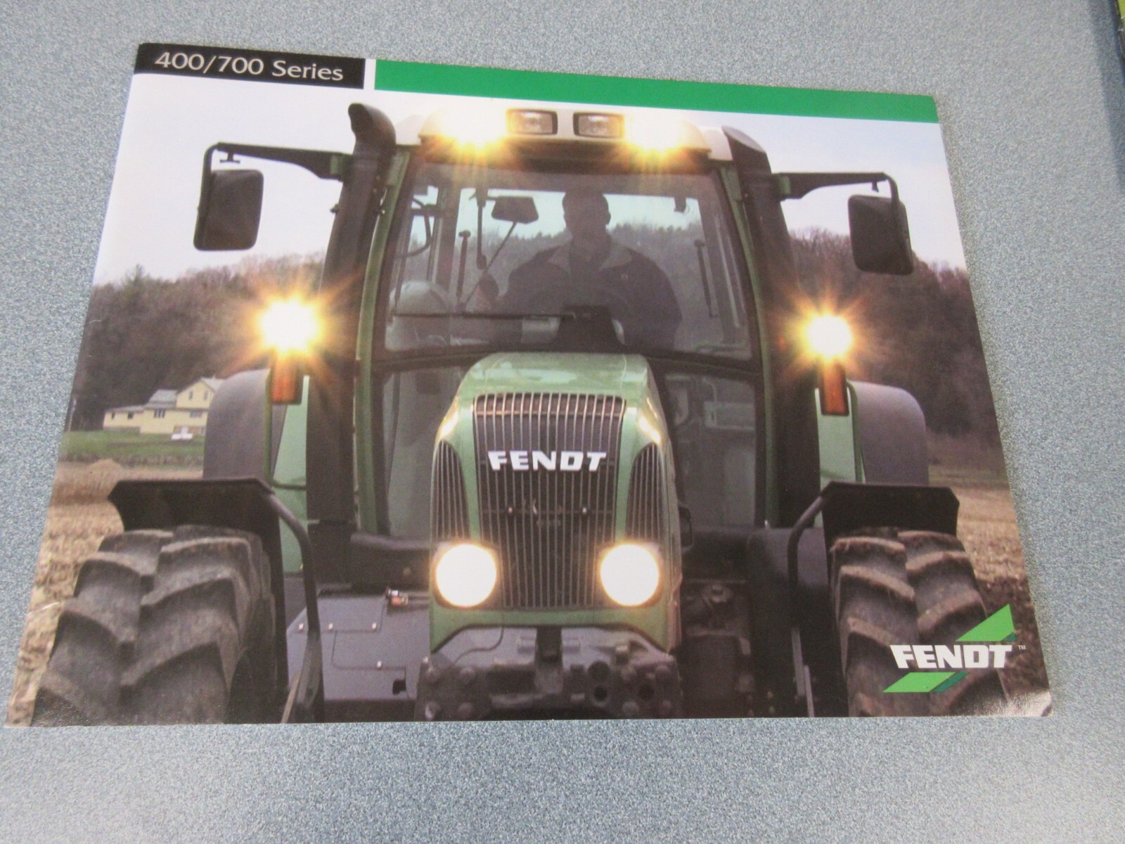 Fendt 400 & 7000 Series Tractor Brochure 28 Page