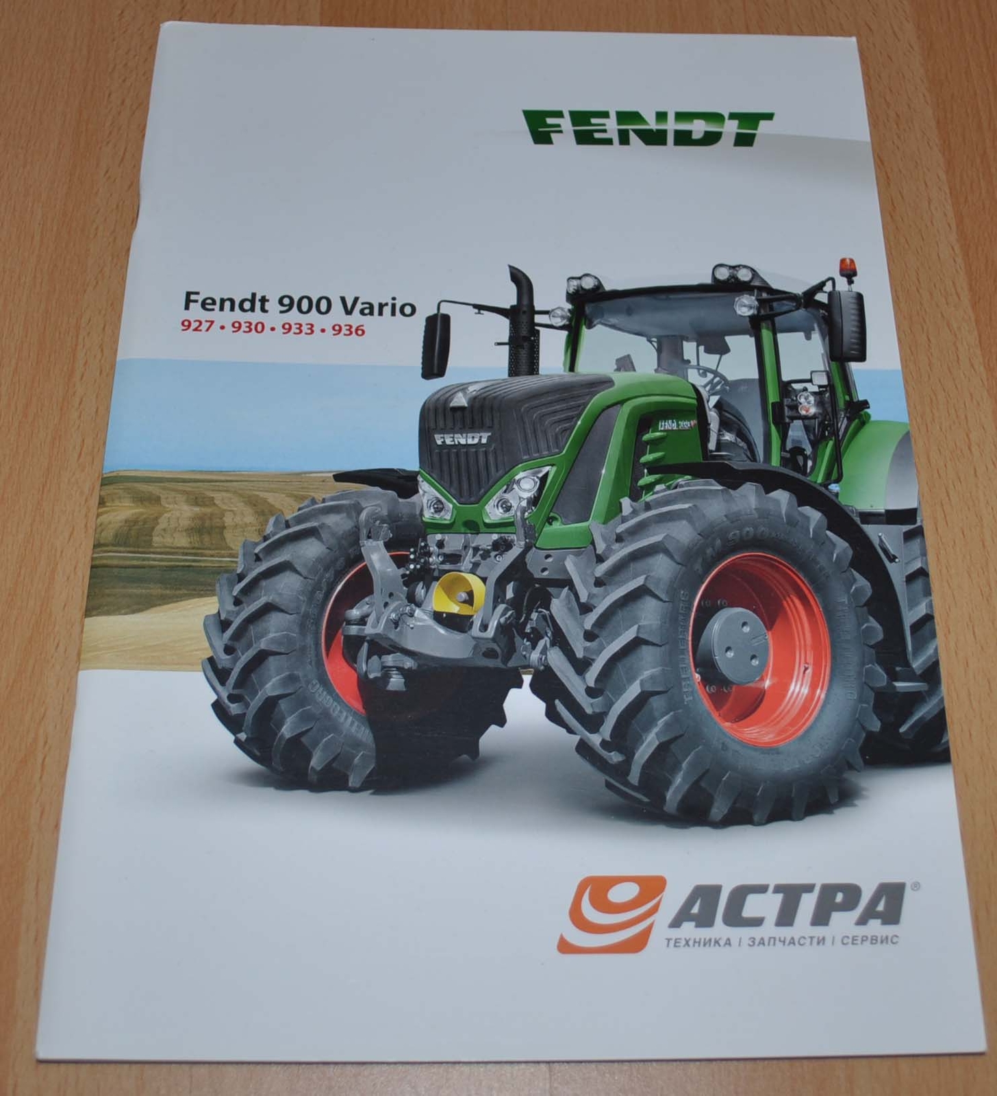 Fendt 900 Vario Tractor Agricultural Brochure Prospekt