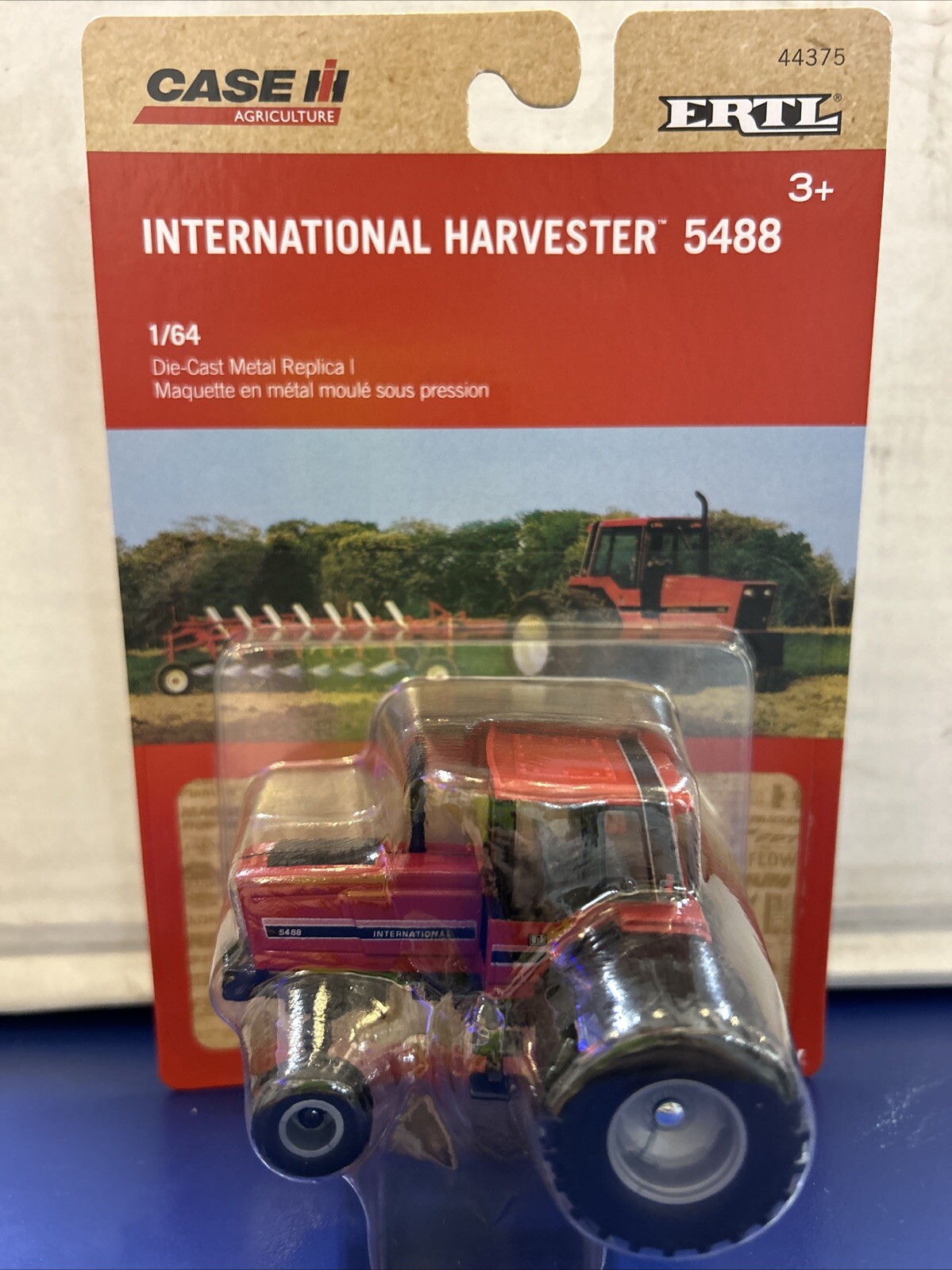 CASE IH 105A LOADER 1/64TH SCALE ZFN44330