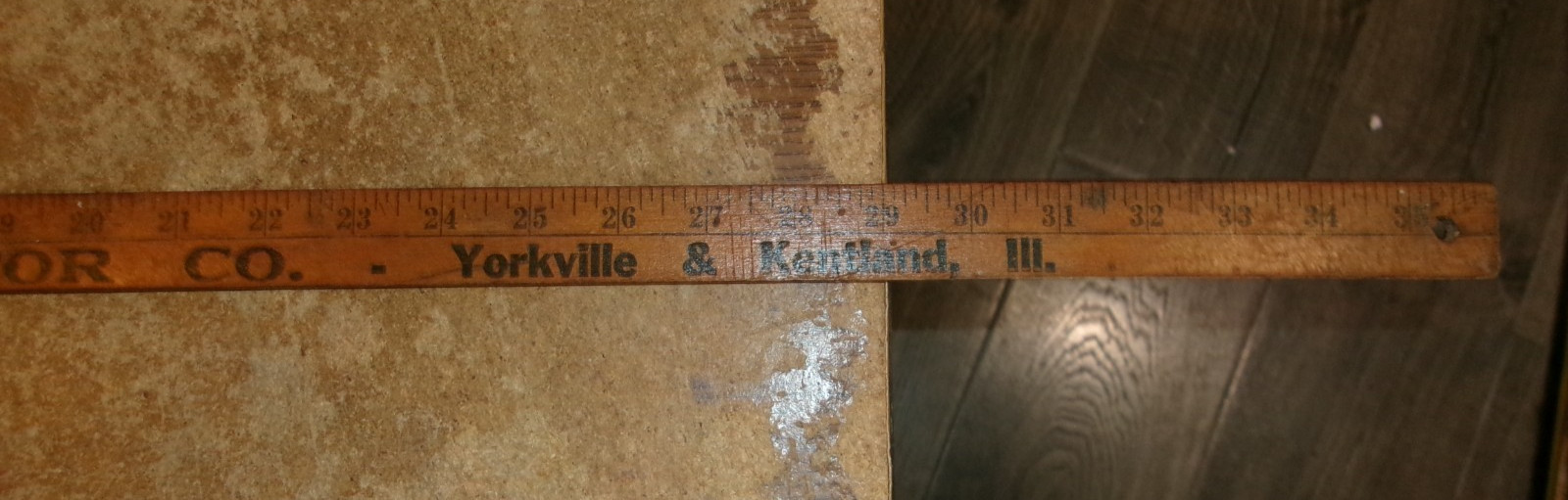vintage farmers elevator co. yorkville/kentland il. 36&Prime; wood yardstick good used