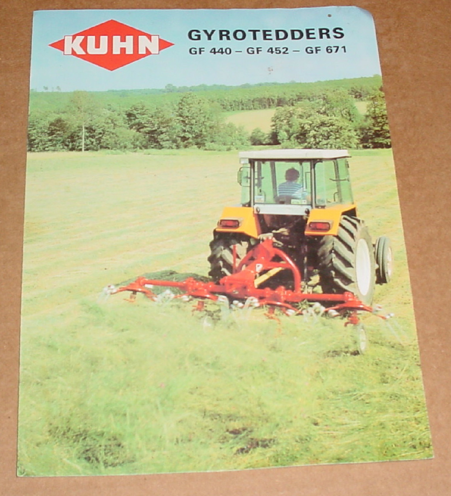 Old Kuhn Gyrotedders Brochure