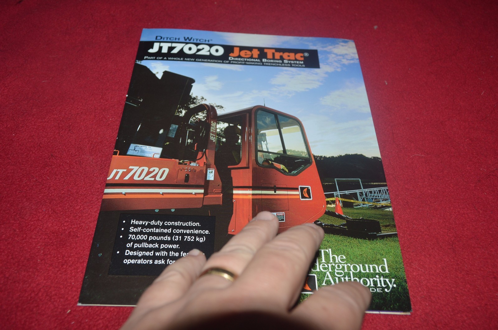 Ditch Witch JT7020 Jet Trac Dealer&rsquo;s Brochure YABE16