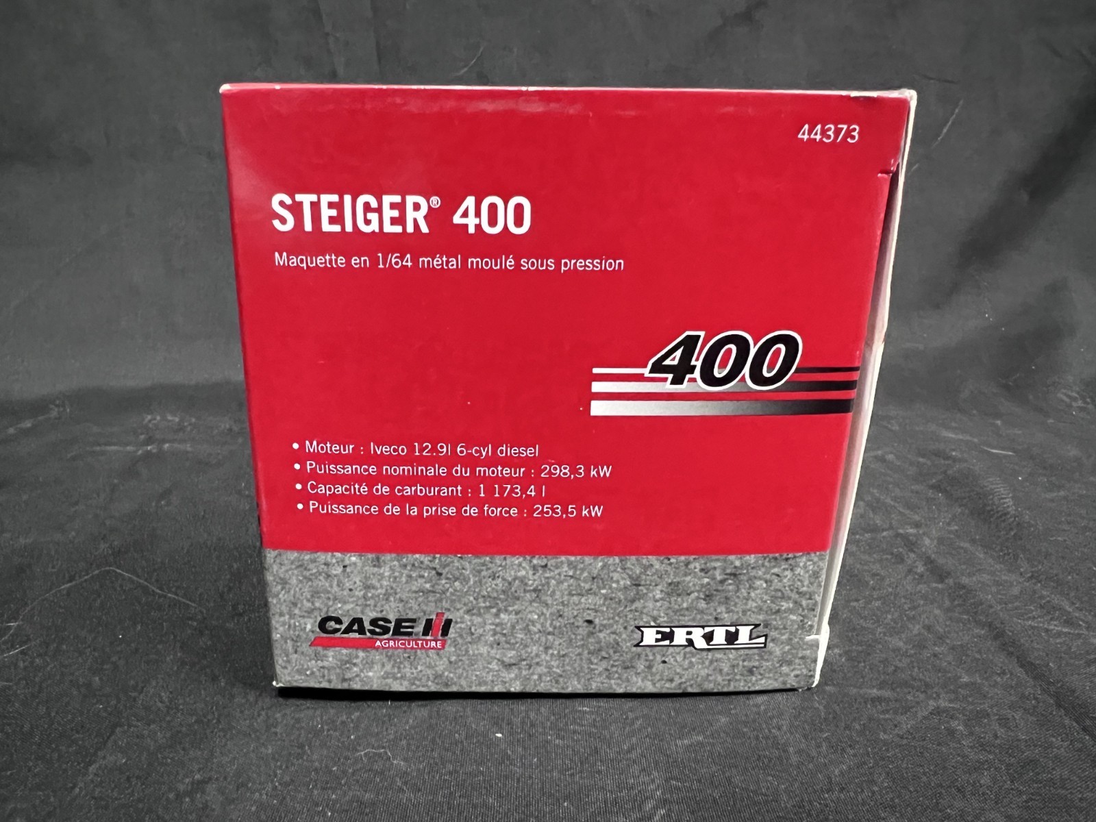 Case IH Steiger 400 1/64 scale metal replica ZFN44373