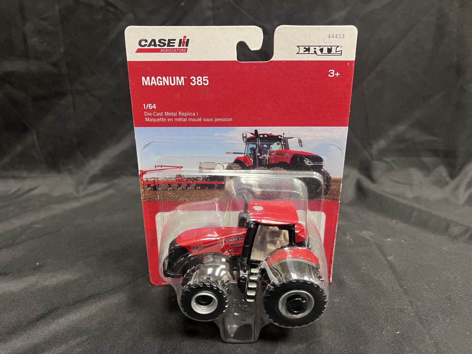 CASE IH MAGNUM 1/64 SCALE 385 ZFN44453