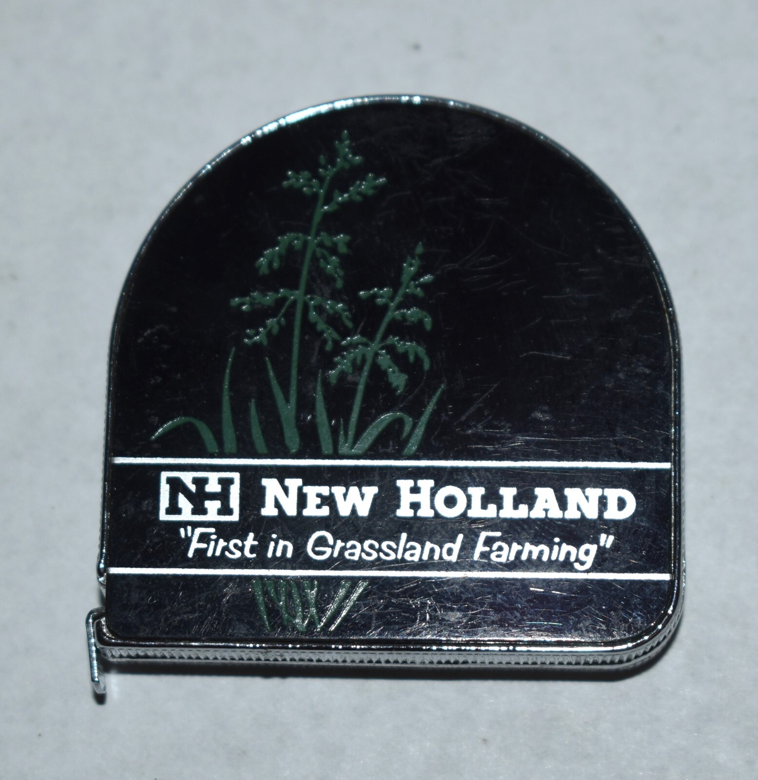 Vintage NEW HOLLAND FARM EQUIPMENT Advertising Rule Tape Measure
