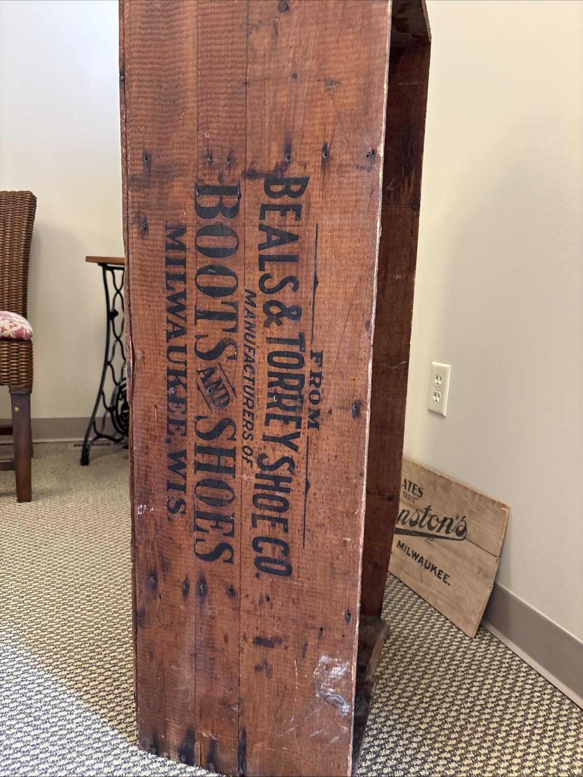 XL Antique Wooden Crate Beals & Torrey Shoe Co. Milwaukee Wisconsin Boot Box