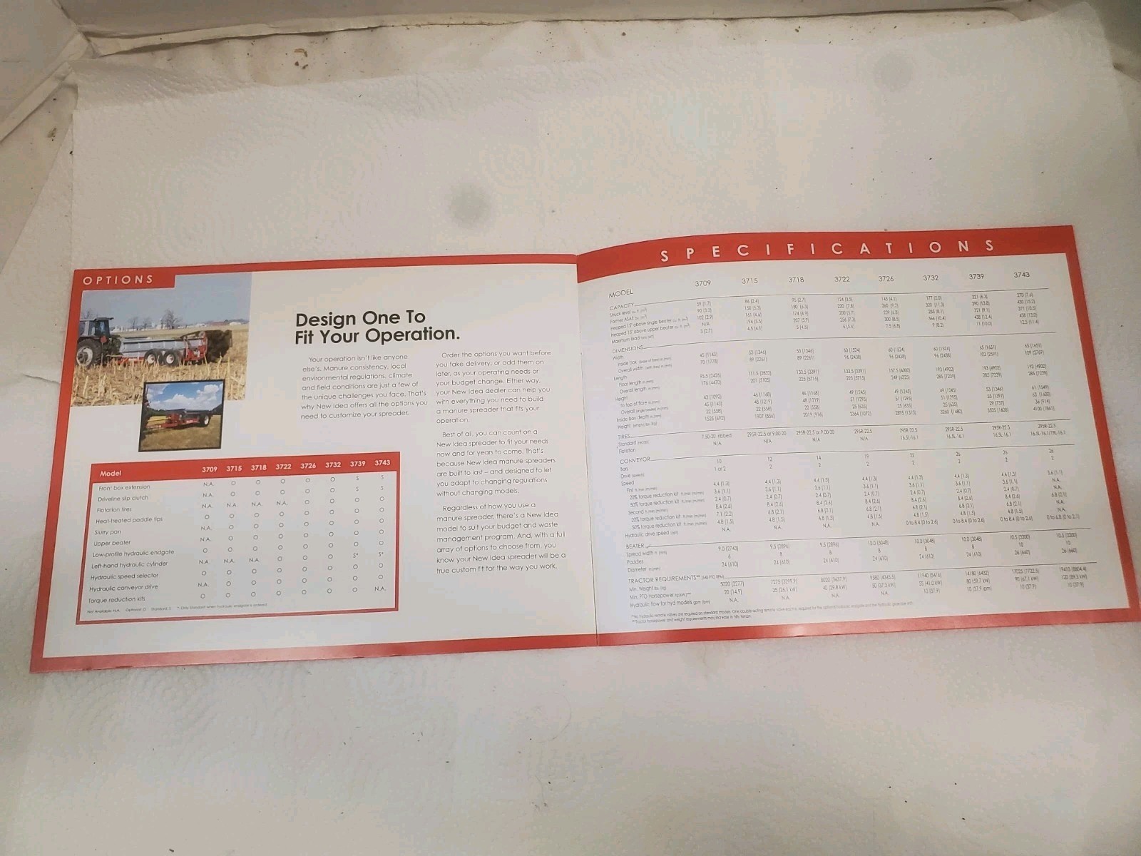 4 Page sales Brochure New Idea Manure Spreaders Agco 3732 Farm Livestock 2001