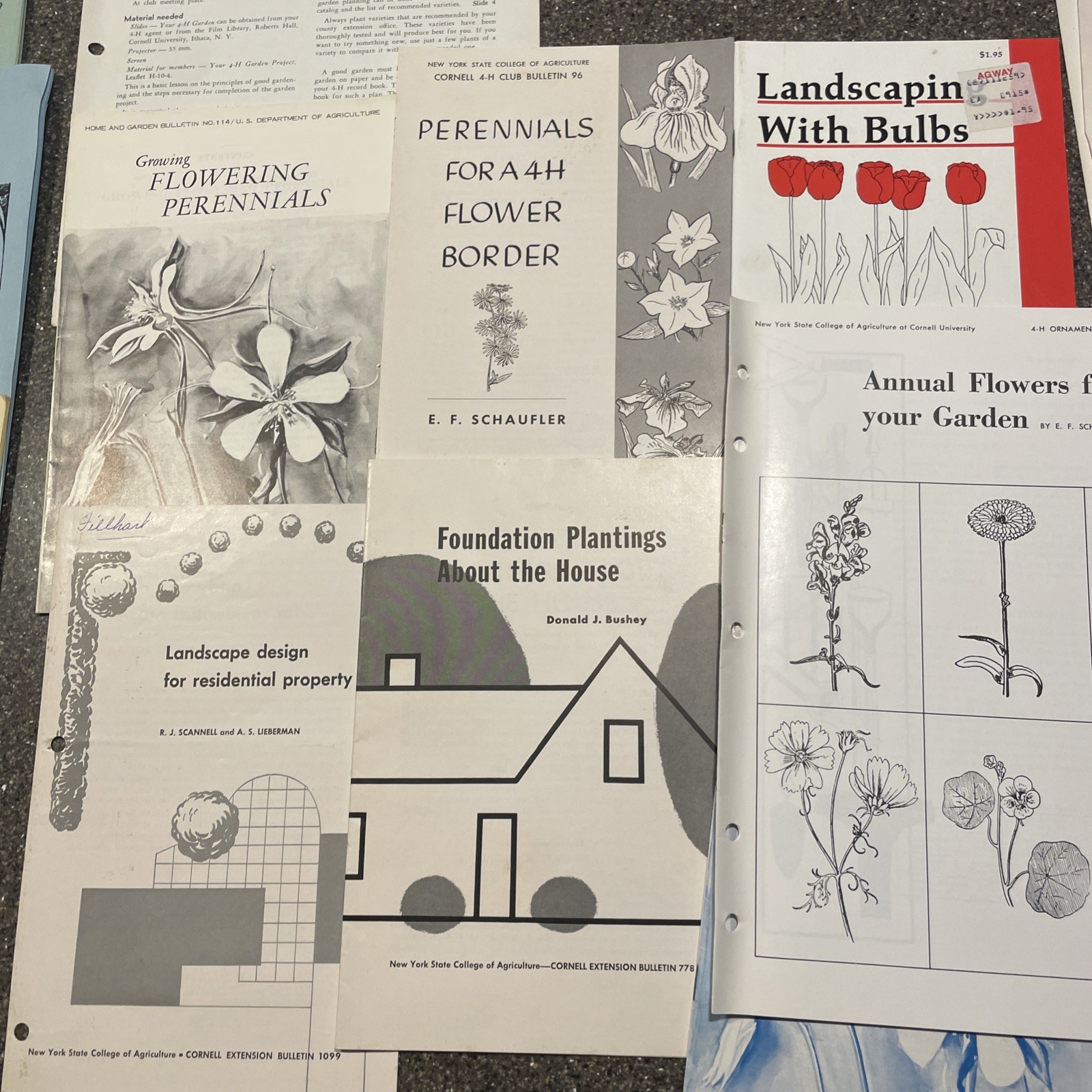 Large Lot Vintage 4H And Cornell Cooperative Extension Gardening Brochures.