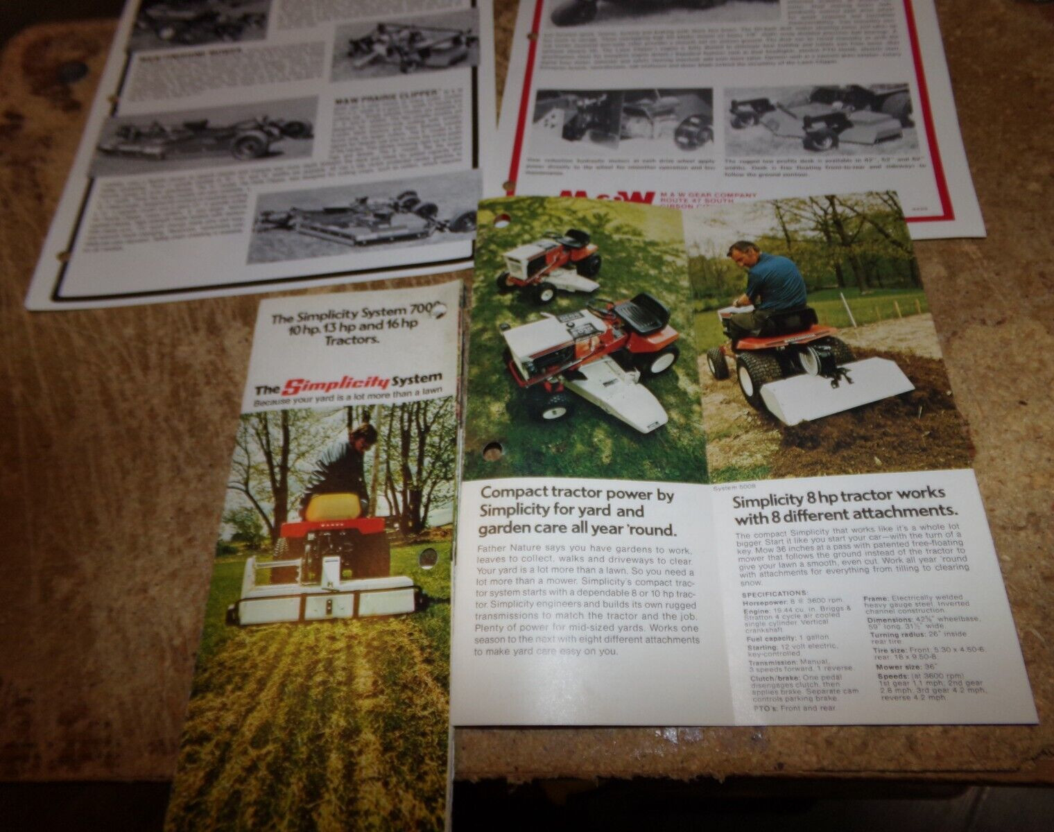 4-lot 1970&rsquo;s-1990&rsquo;s lawn mowing brochures in good shape used