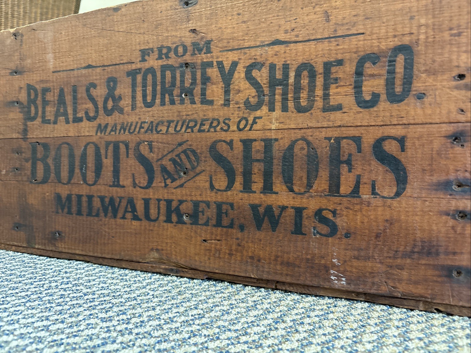 XL Antique Wooden Crate Beals & Torrey Shoe Co. Milwaukee Wisconsin Boot Box