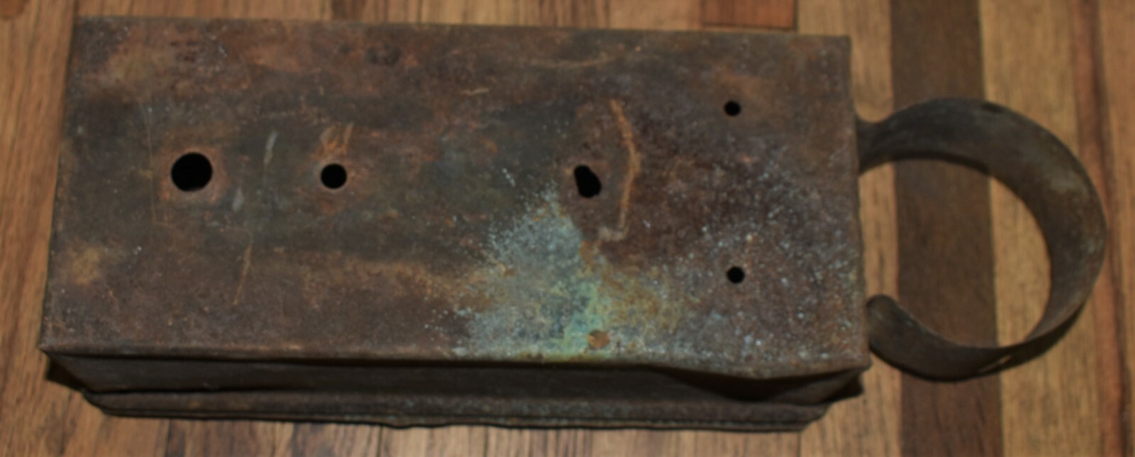 Antique Vintage ACME Farm Tractor Equipment Tool Box w Oil Can Ring
