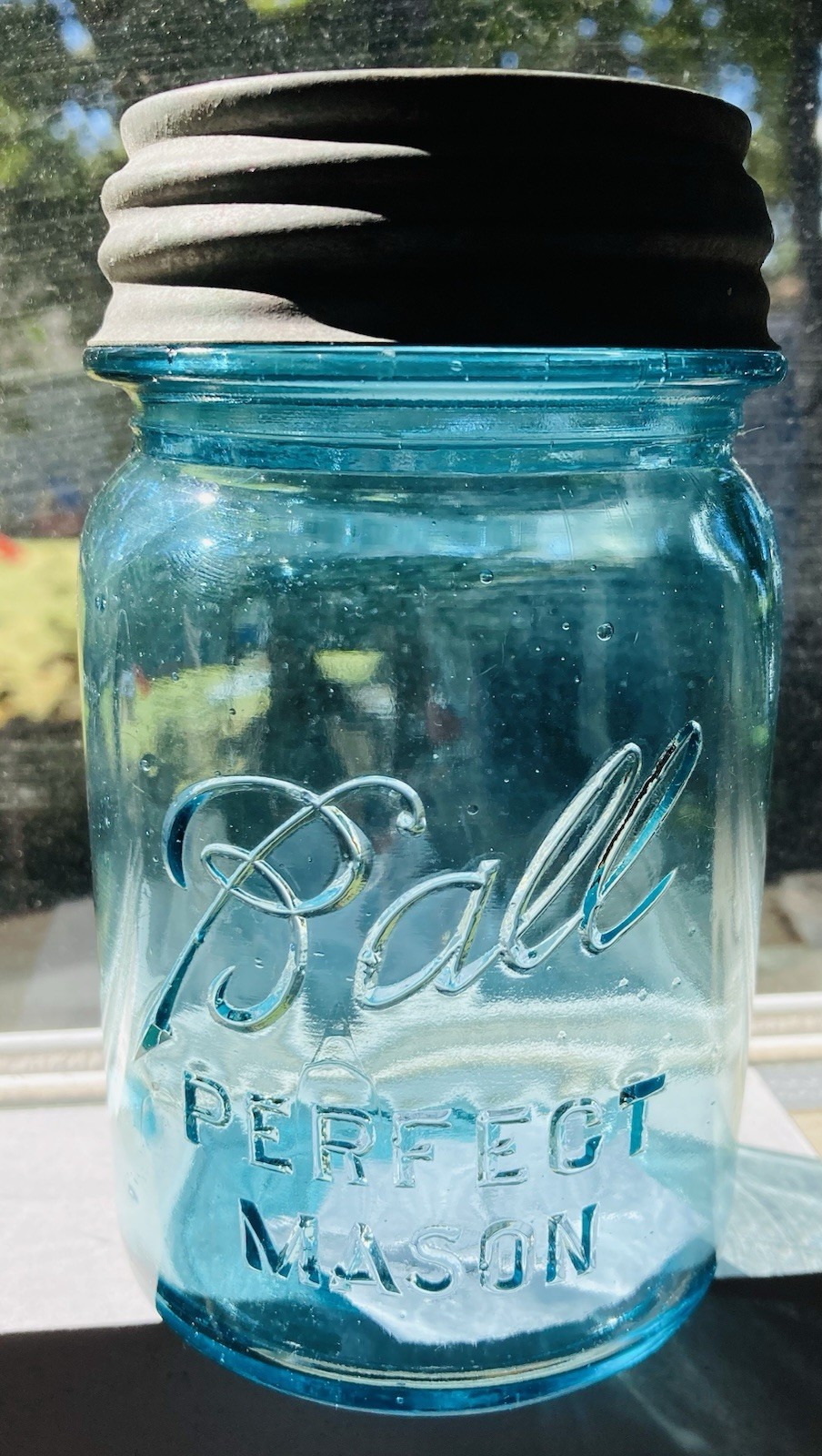BLUE PINT C.1923 BALL “PERFECT MASON” JAR #4~5.25”H IN VG CONDITION