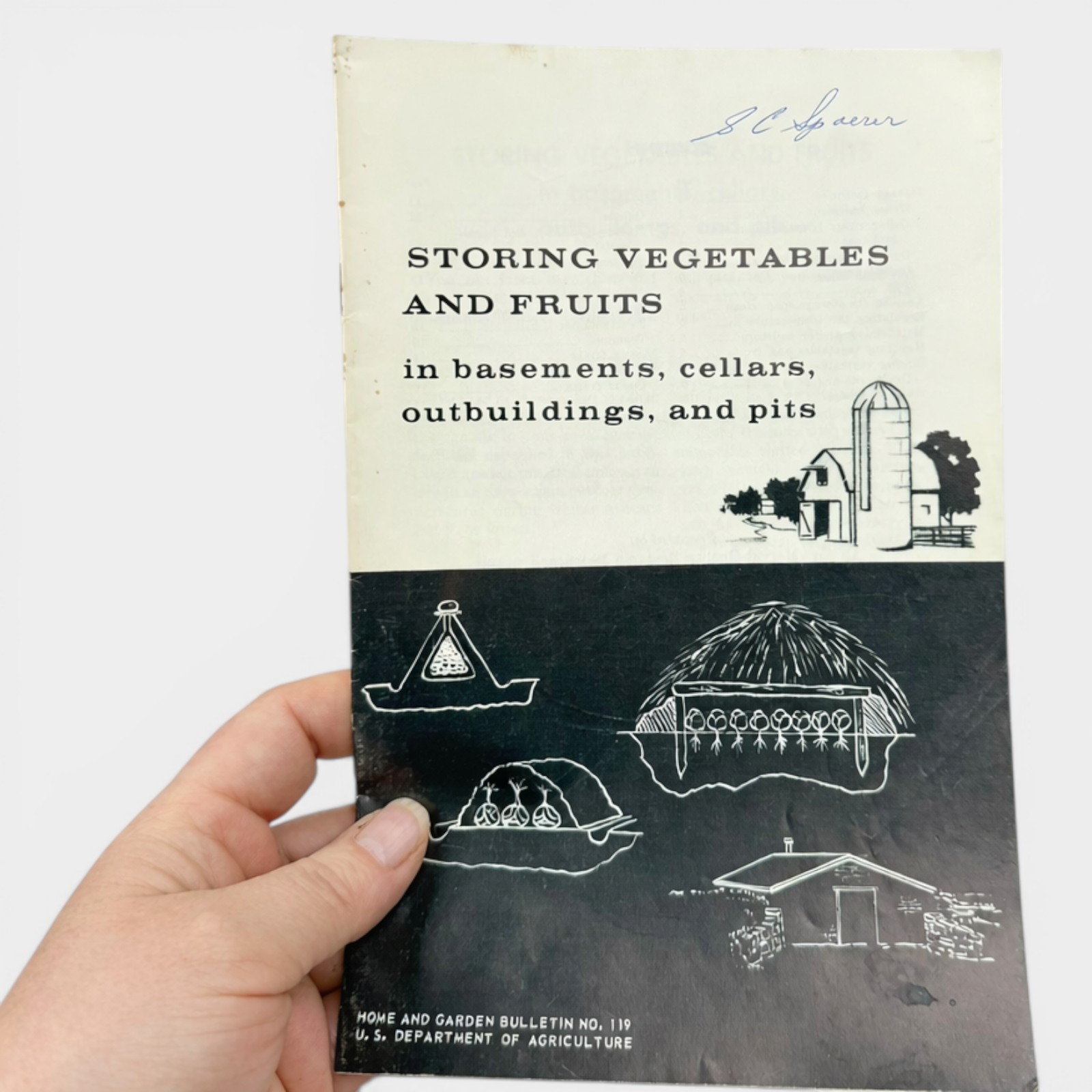 Vintage Farm Pamphlet 31 Agricultural Bulletins Homesteading Livestock 30s-70s