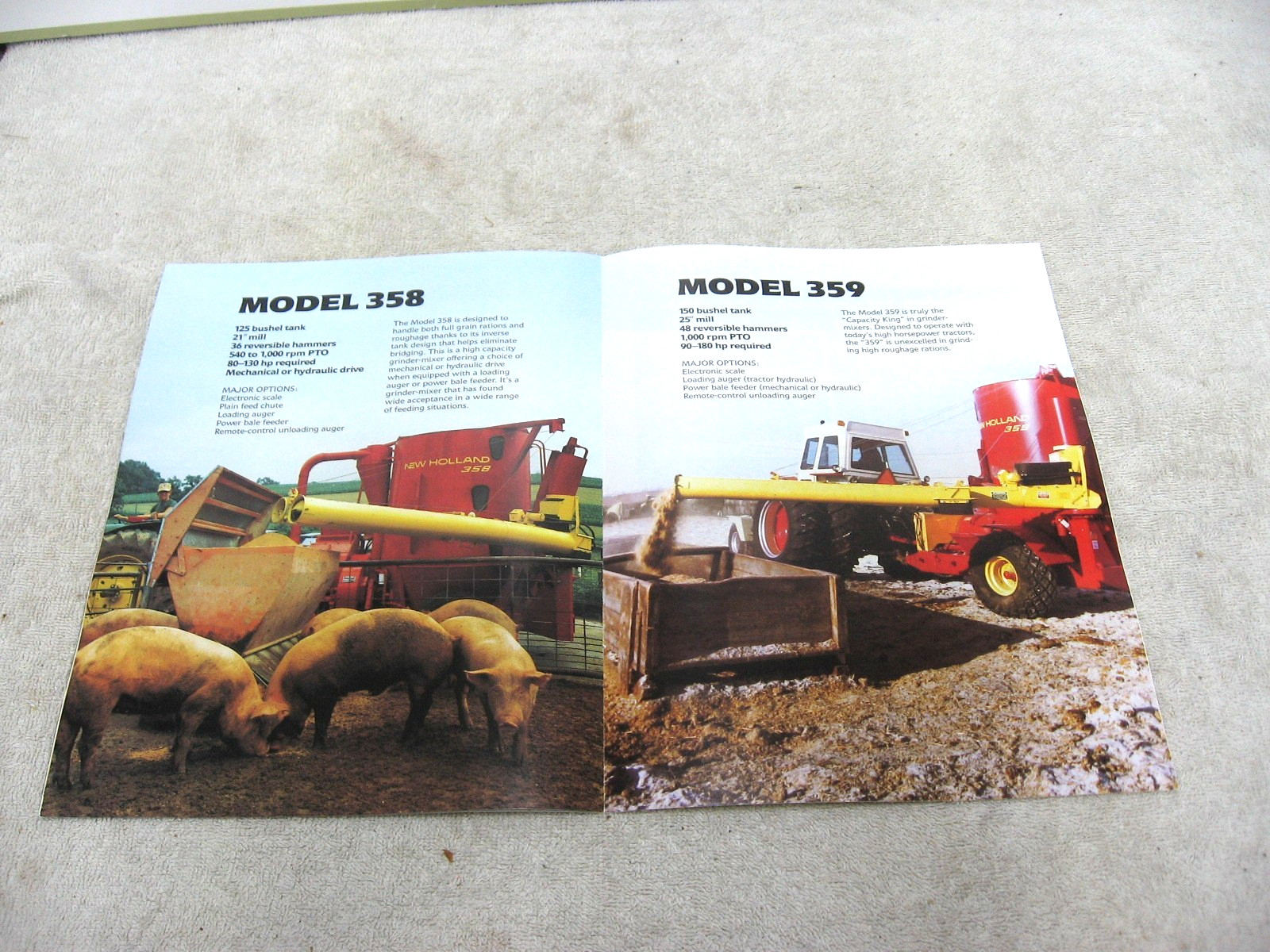 VINTAGE 1985 NEW HOLLAND TRACTOR GRINDER FEED MIXER BROCHURE 353 355 358 359