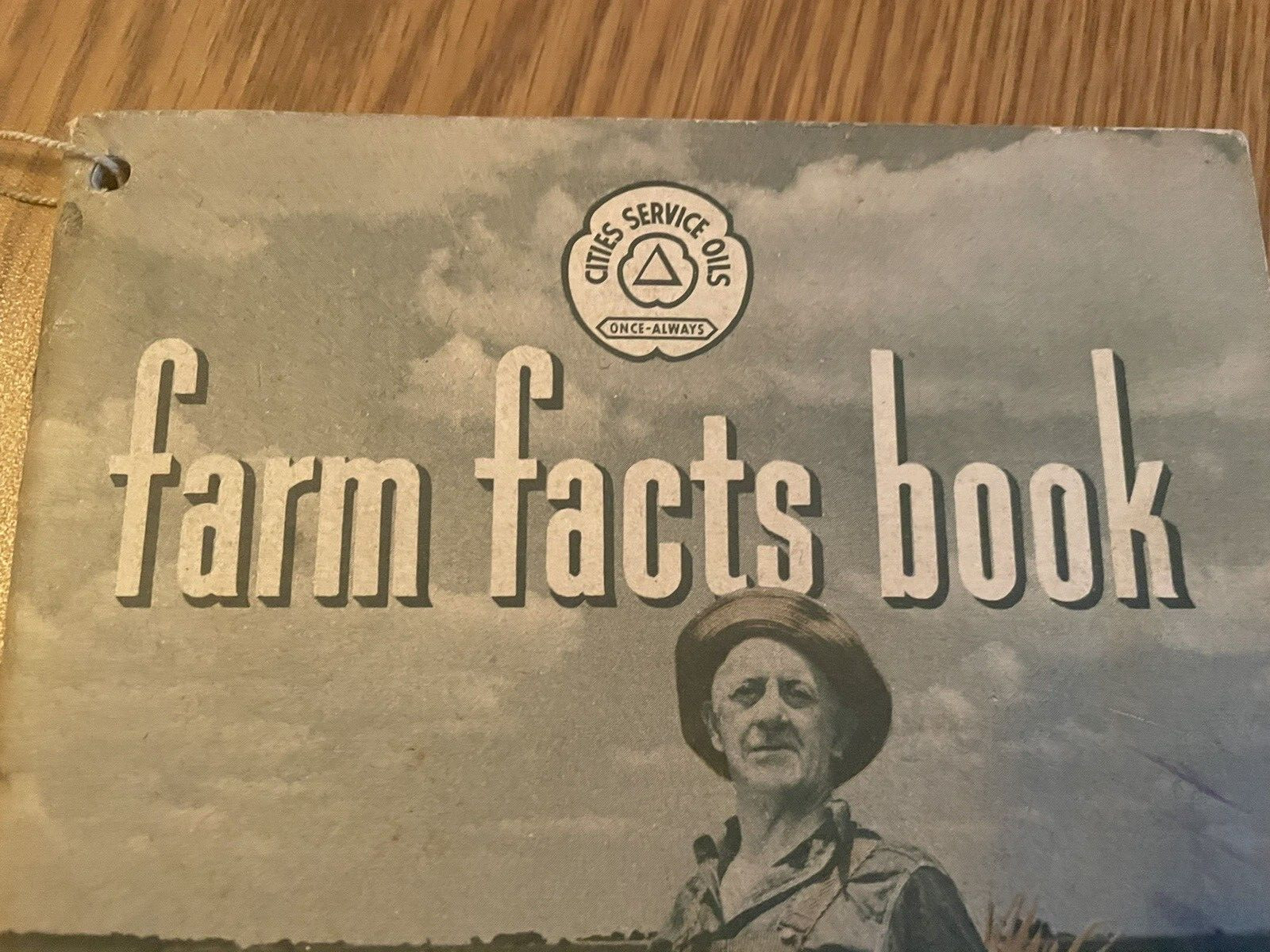 Cities Service Oils Farm Facts Book 1945 Booklet Agriculture