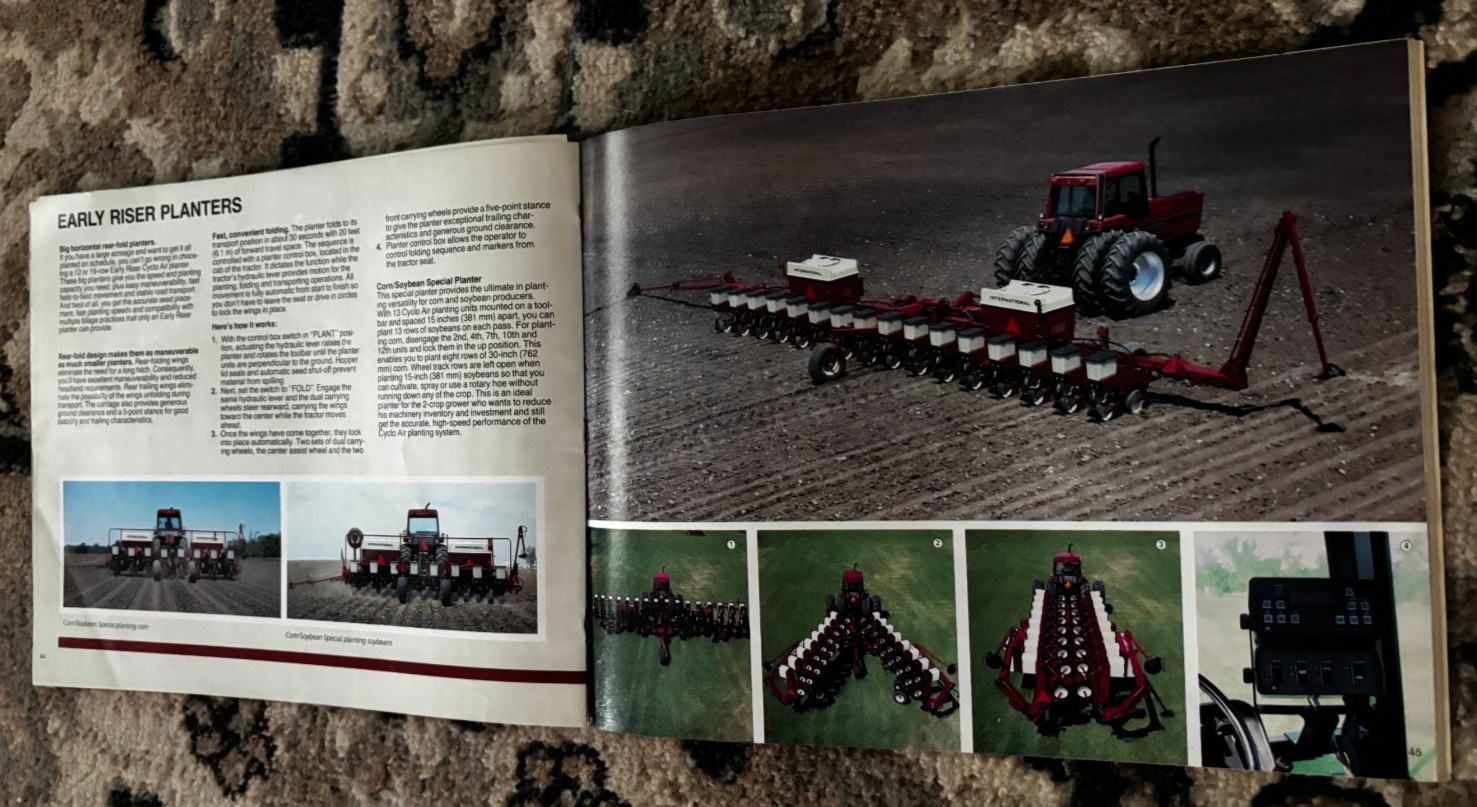 Case International Buyers Guide For 1985 Brochure DCPA26