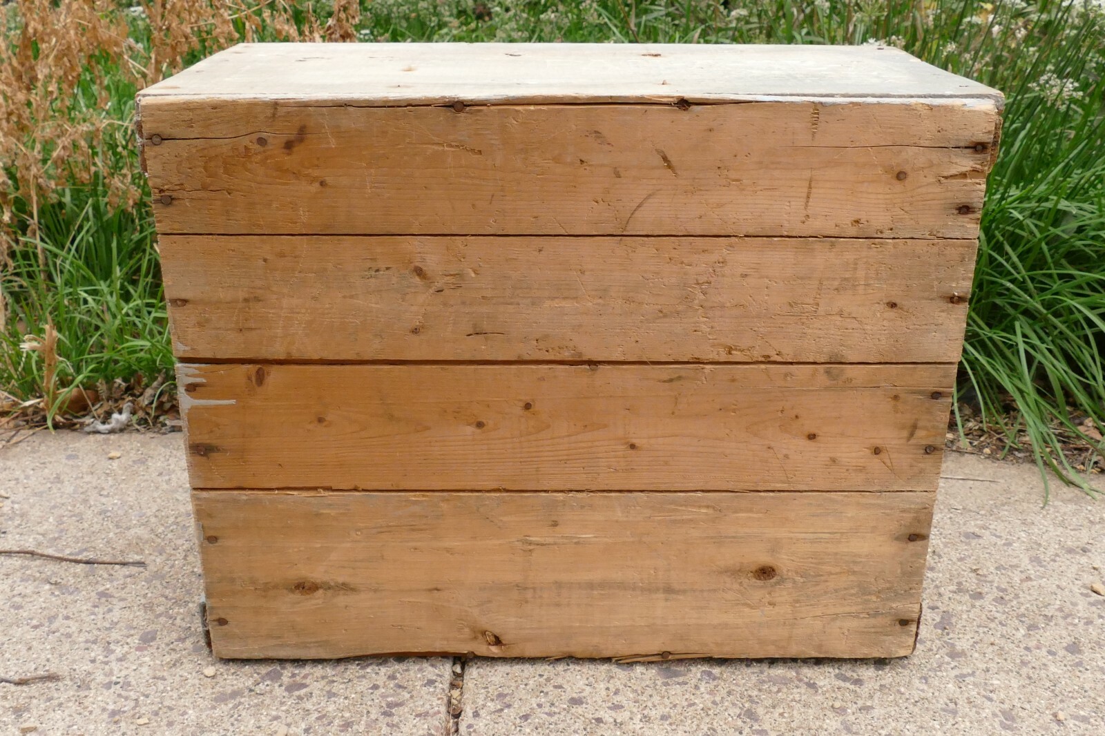 Vintage Dr Hess & Clark Poultry Wood Egg Crate Box Advertising Ashland, Ohio