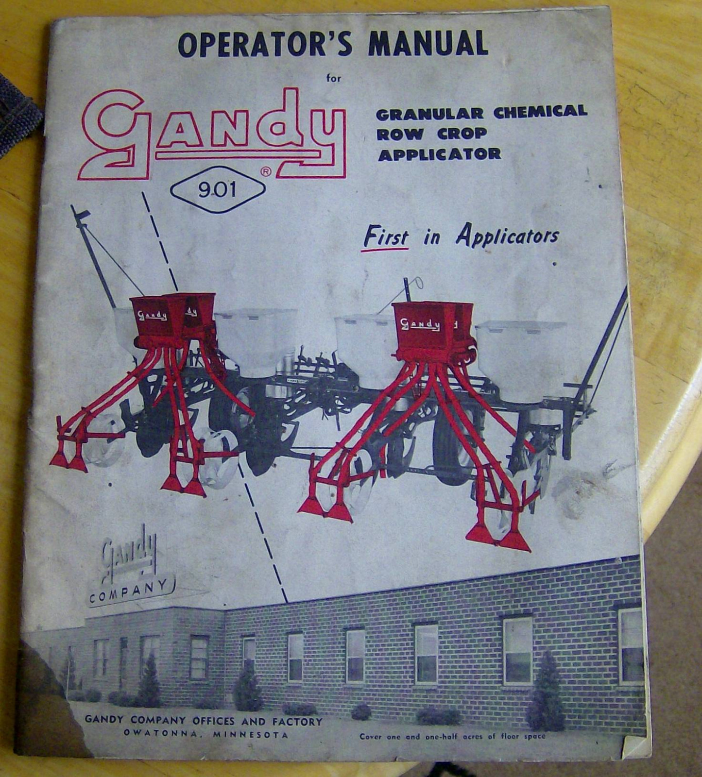 vintage 1960s GANDY 901 Granual Chemical Crop Applicator FARM EQUIPMENT farming