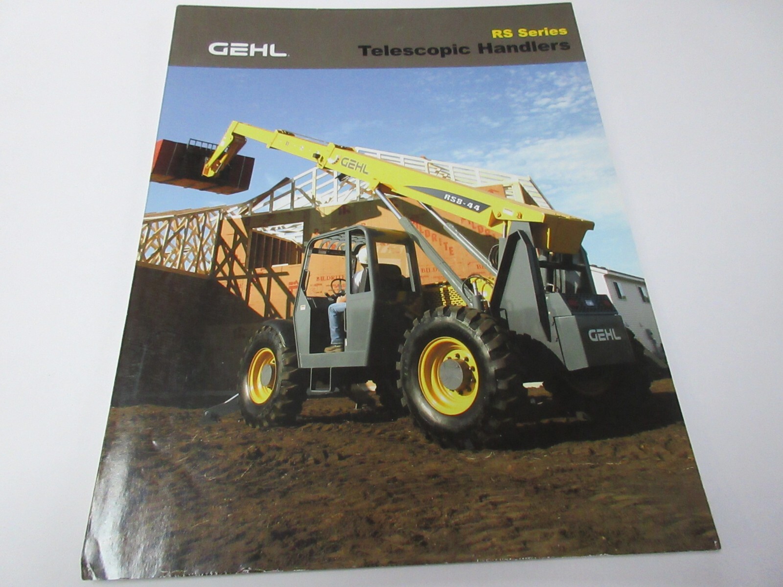 Gehl RS Series Telescopic Handlers Forklift Brochure 4 page