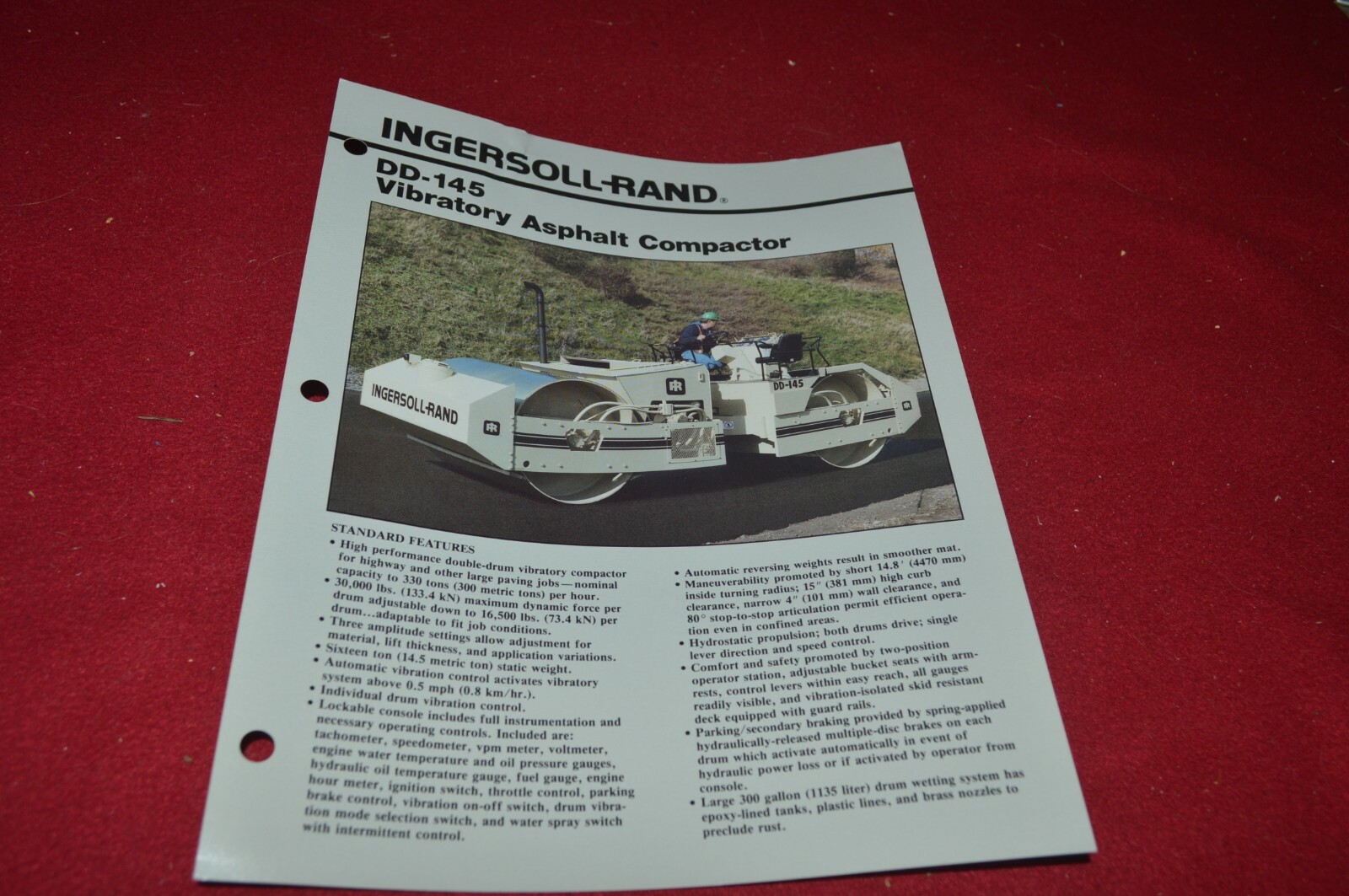 Ingersoll Rand DD-145 Vibratory Compactor Roller Brochure DCPA14