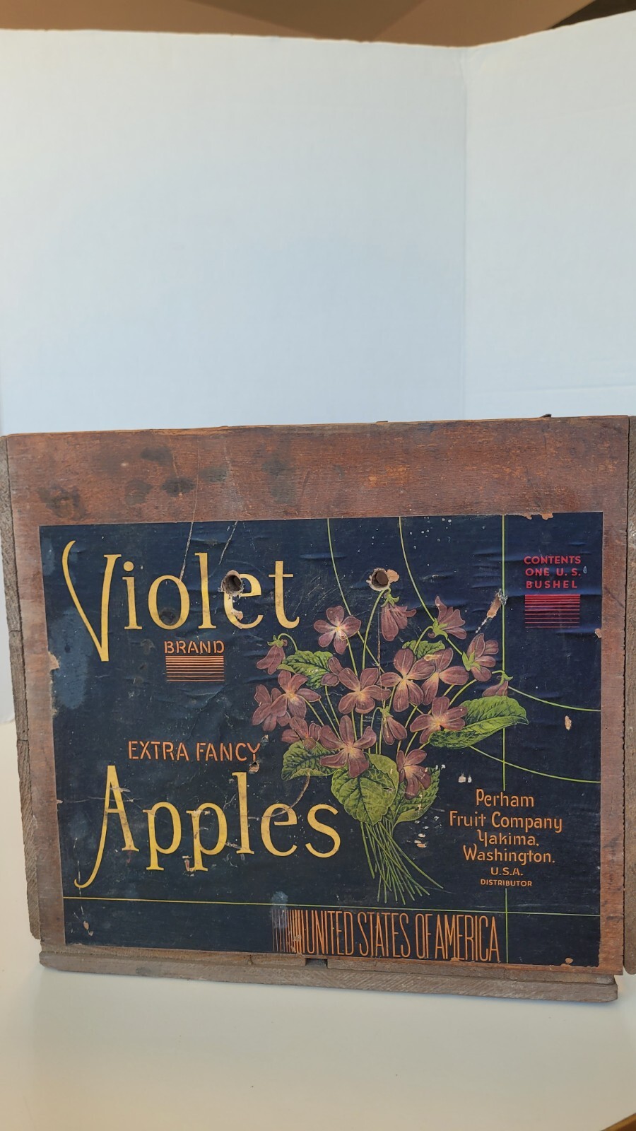 Original Wood Apples Crate Violet Brand Box Perham Company Yakima WA Label Rare