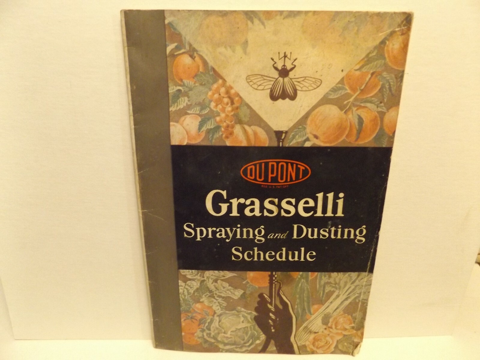 1939 DUPONT GRASSELLI SPRAYING and DUSTING SCHEDULE 24 page Booklet